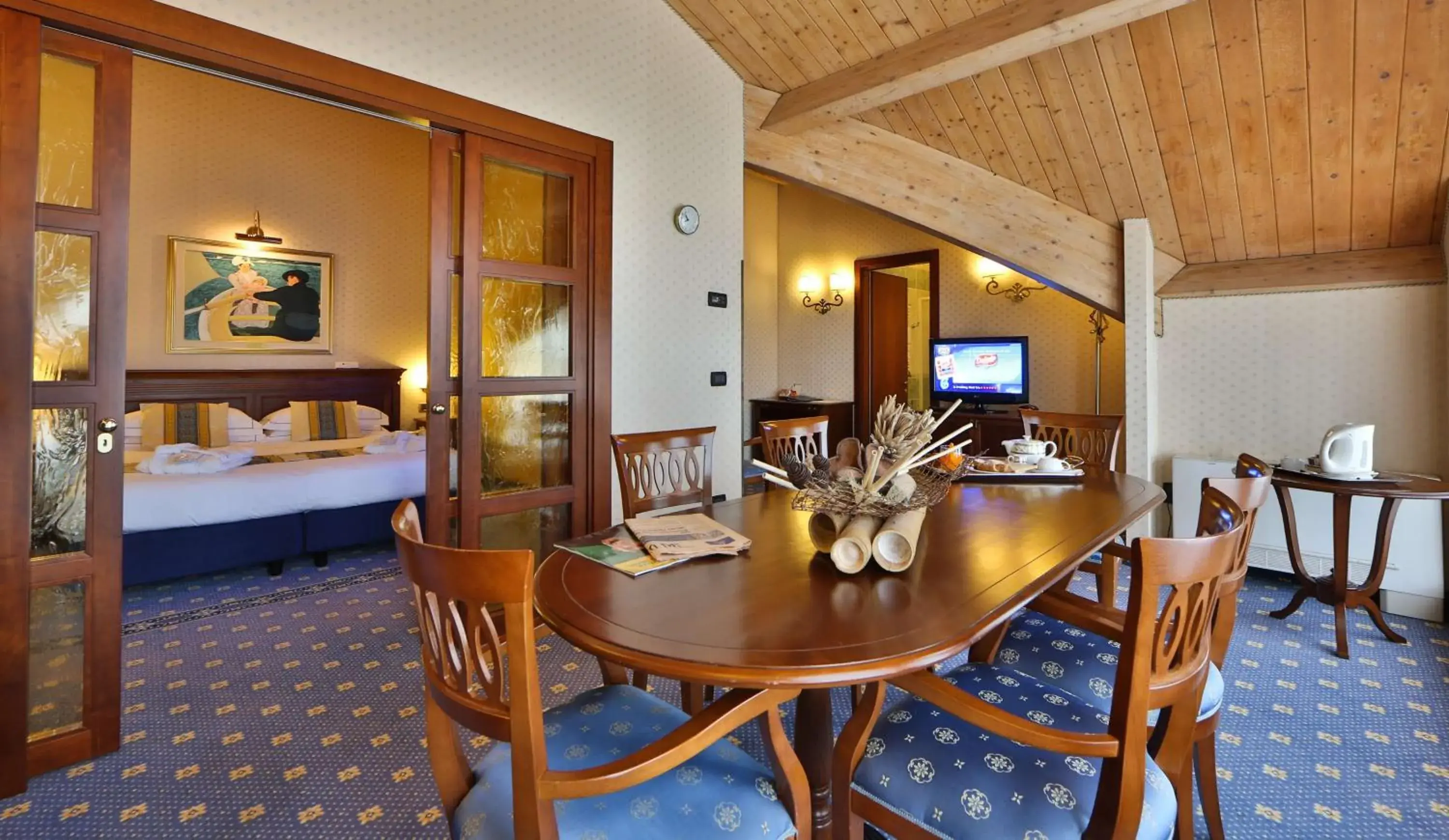 Imperial King Suite in Best Western Classic Hotel Imperial King Suite in Best Western Classic Hotel