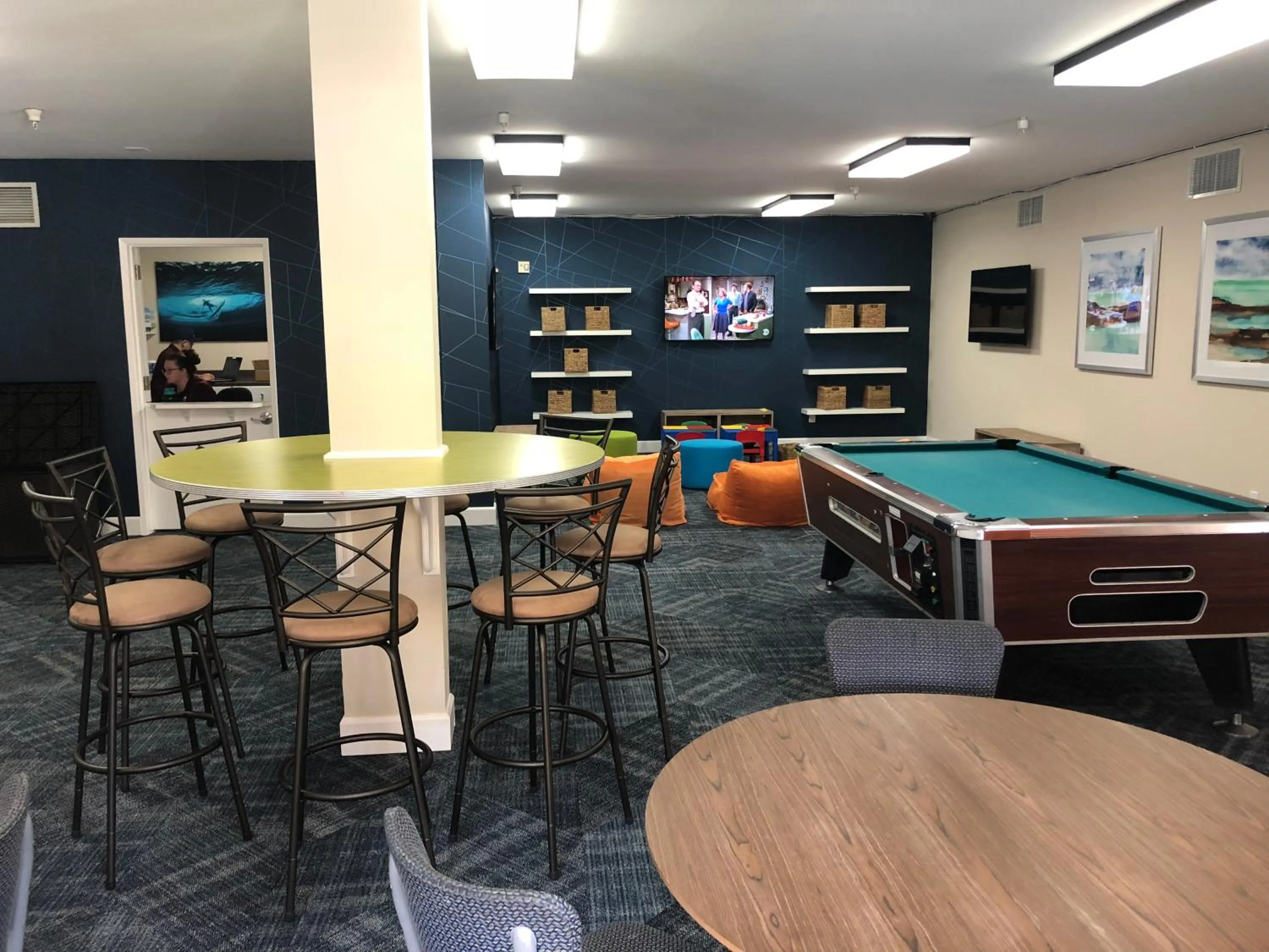 Billiard in Grand Pacific Palisades Resort