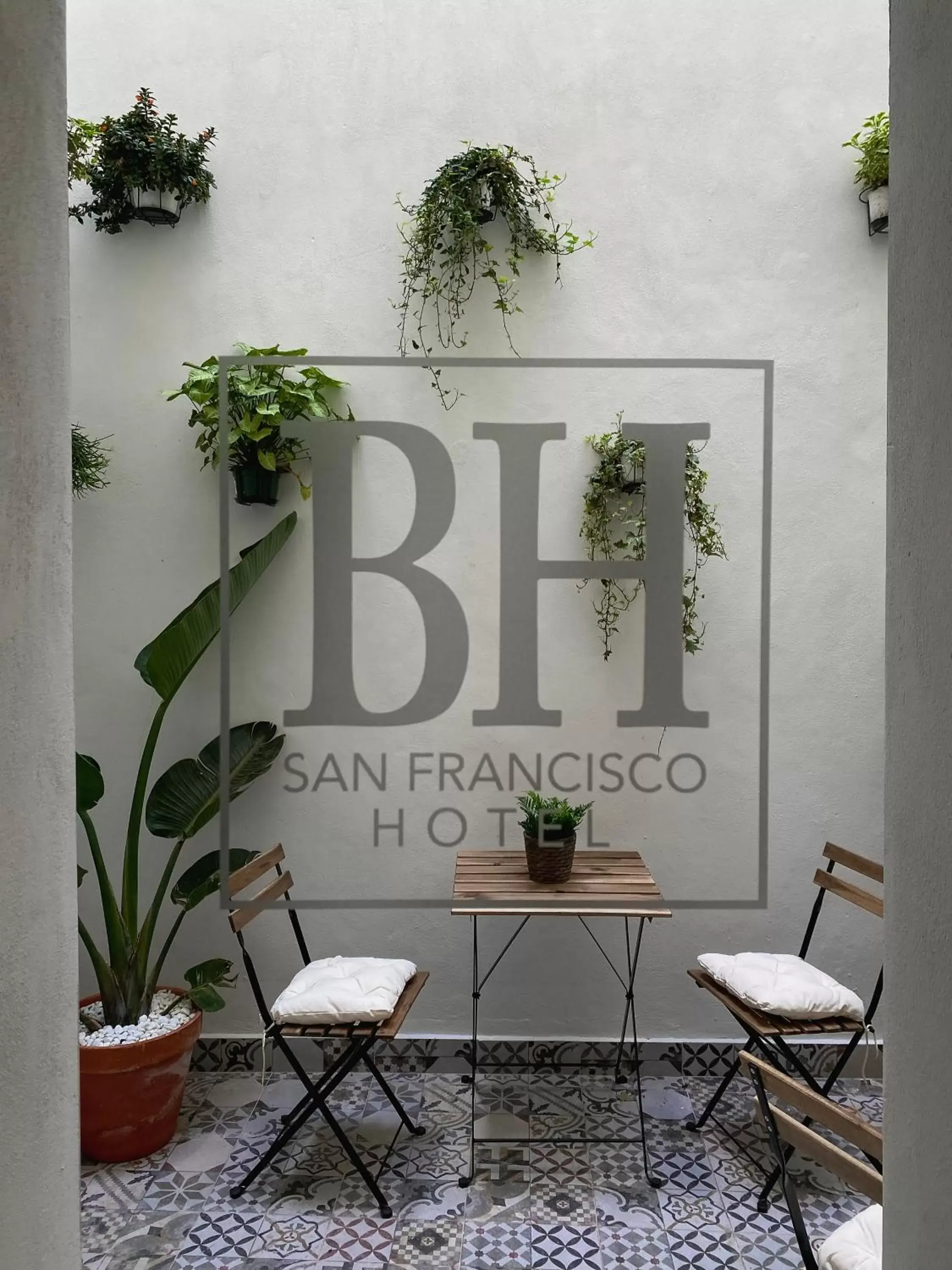 Seating area in Hotel BH San Francisco Alicante