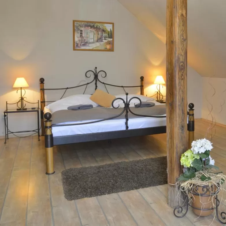 Bed in Hotel Via Ironia