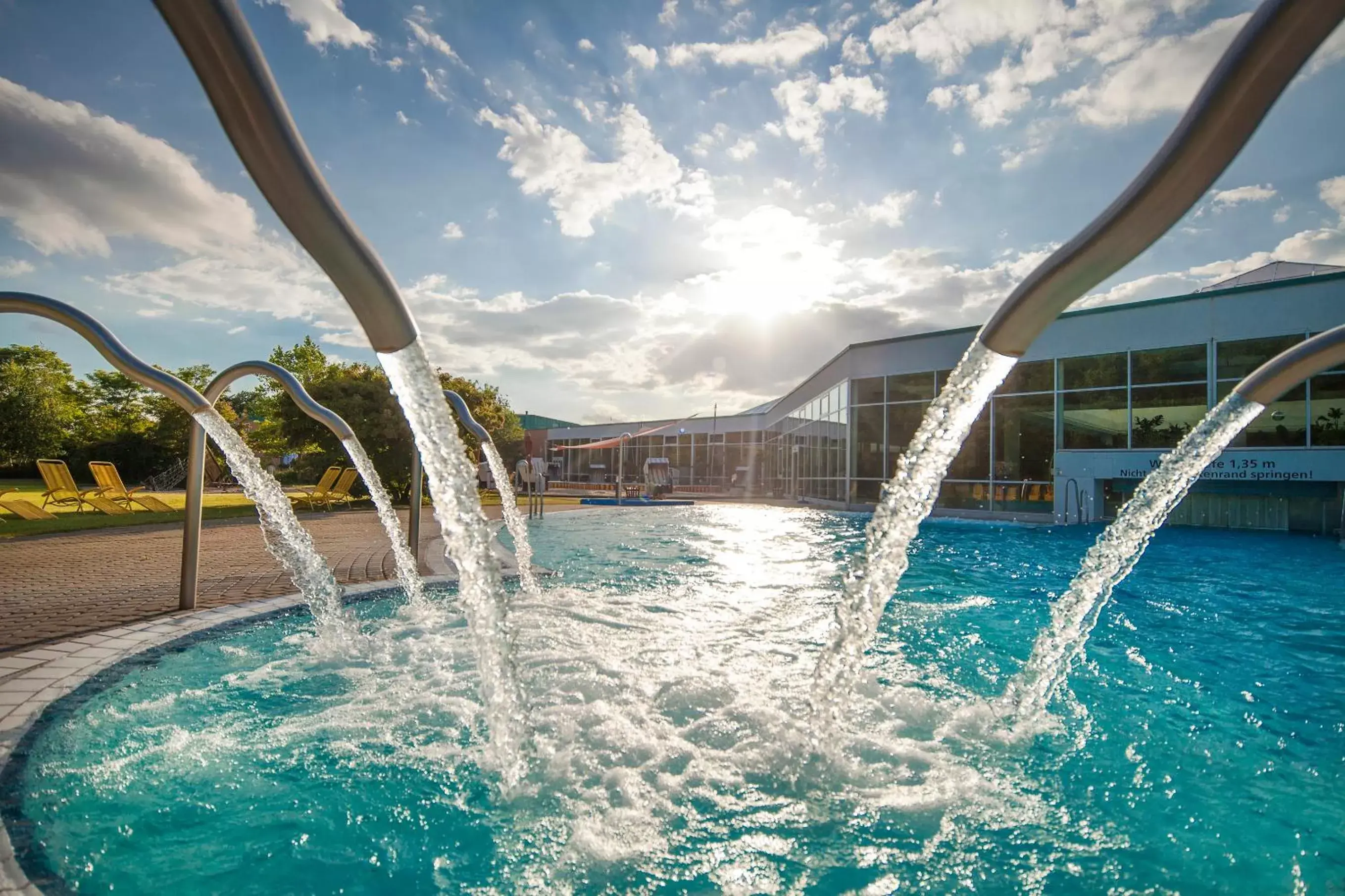 Hot Tub, Swimming Pool in Heide Spa Hotel & Resort