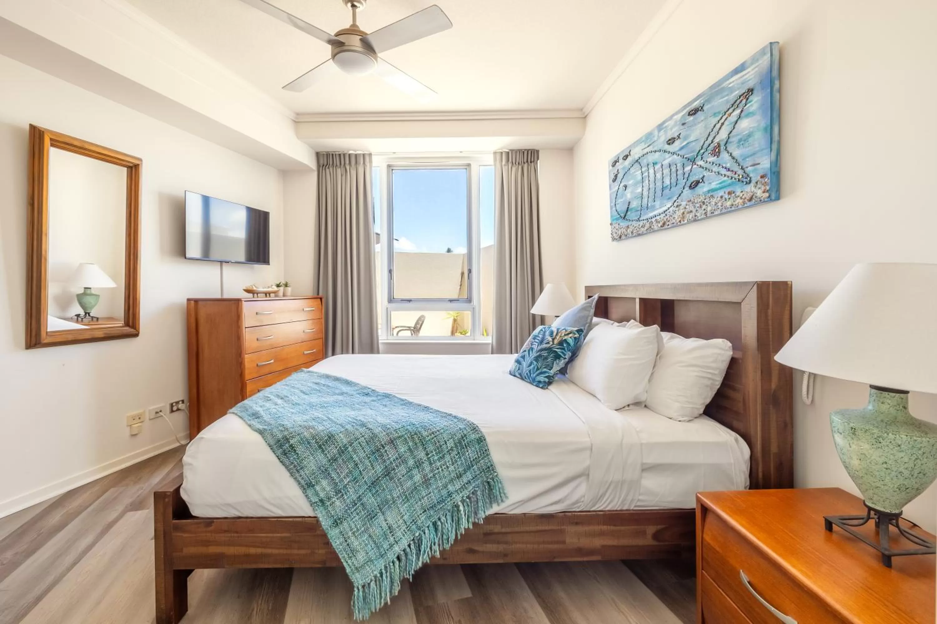 Bedroom, Bed in Aspect Caloundra