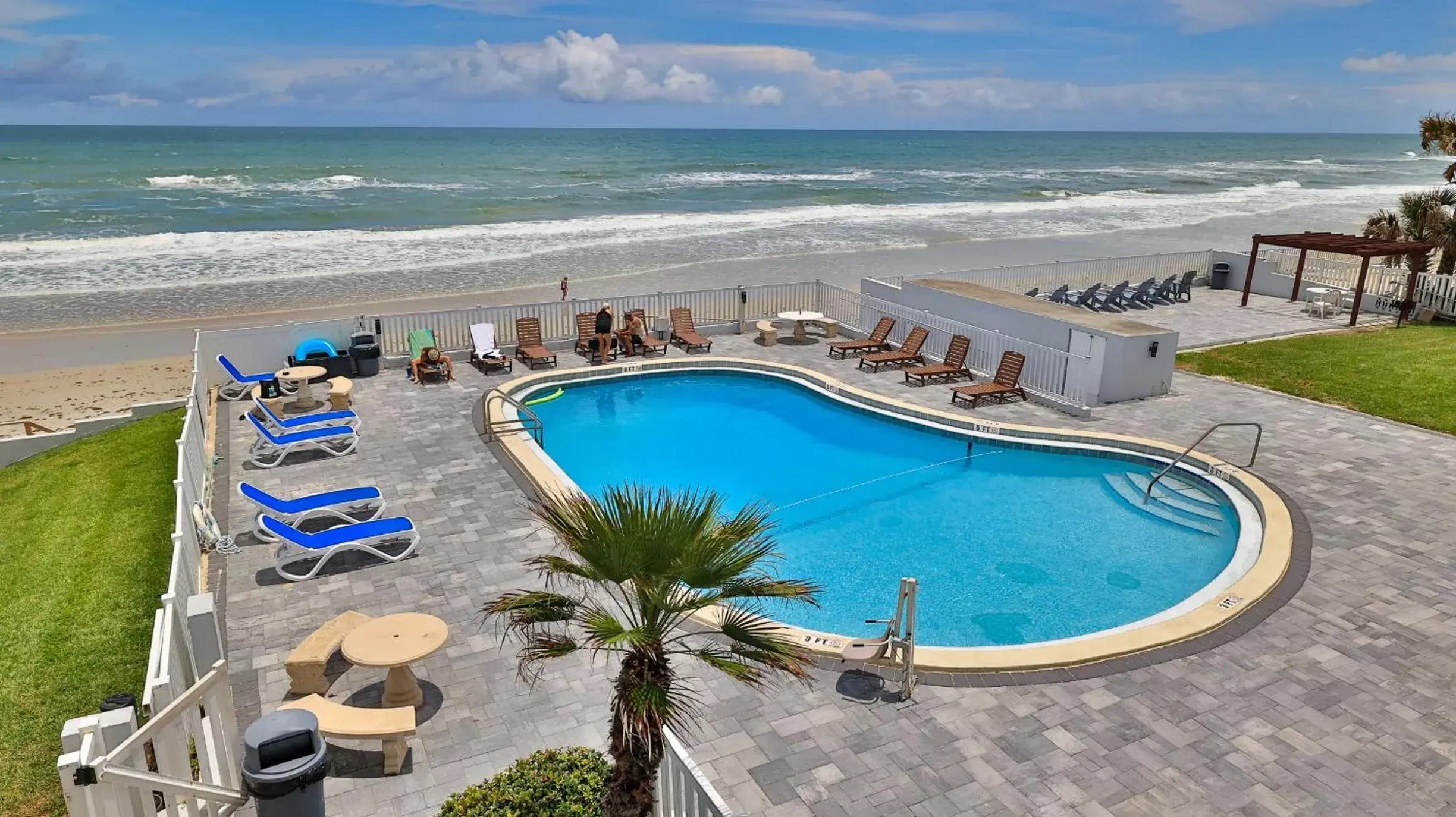 Beach, Pool View in Driftwood Beach Motel