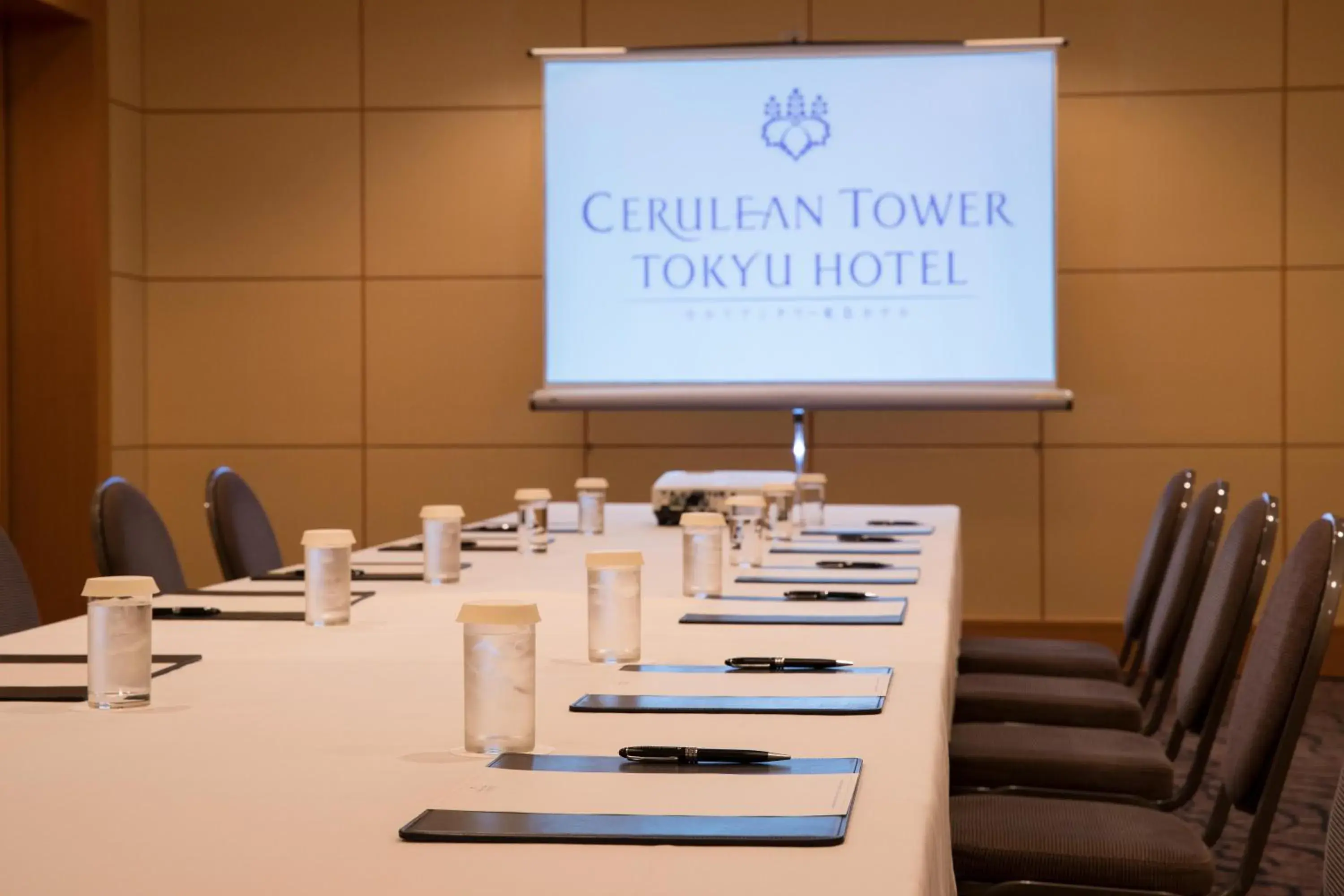 Business facilities in Cerulean Tower Tokyu Hotel, A Pan Pacific Partner Hotel