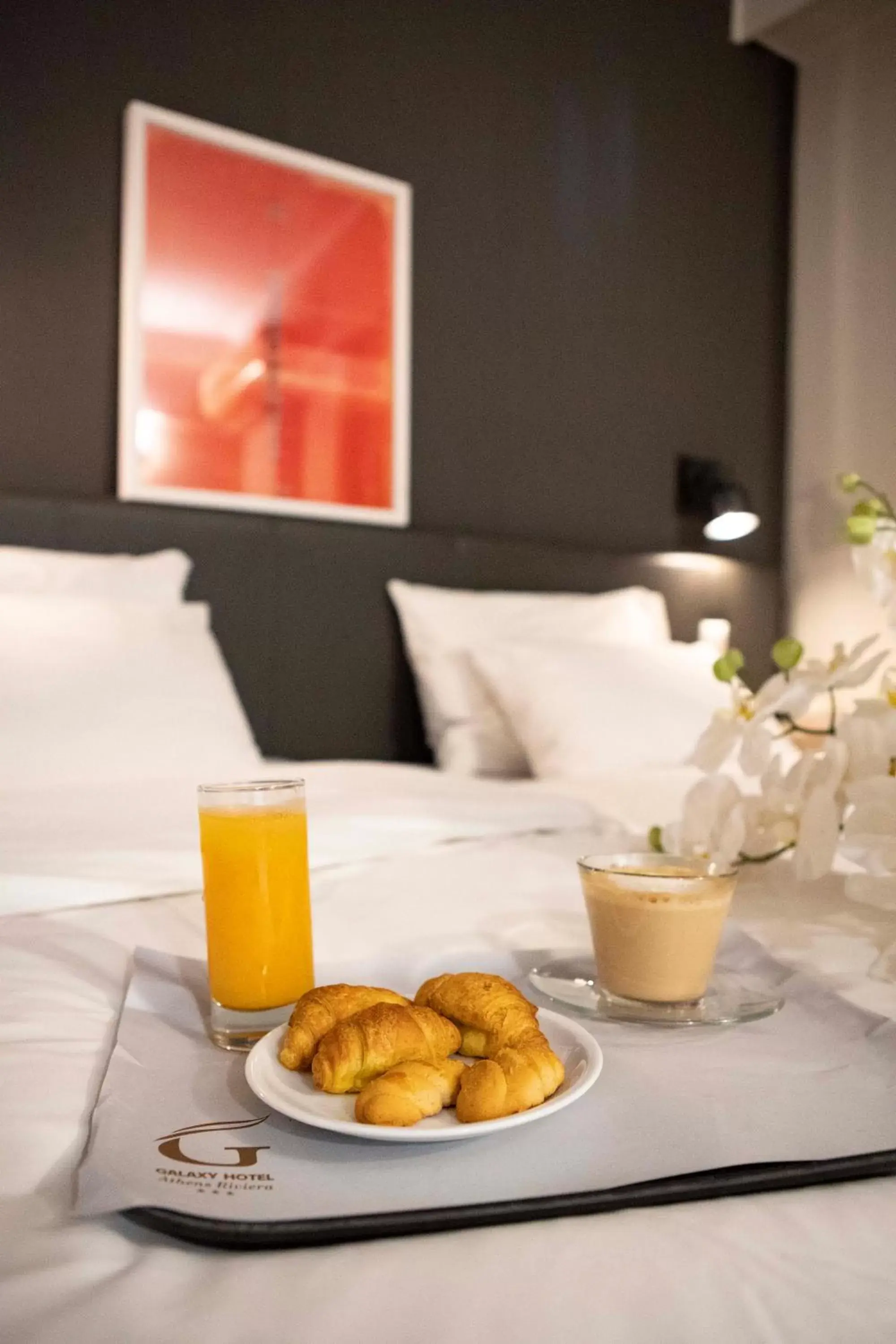 Bed, Breakfast in Galaxy Hotel