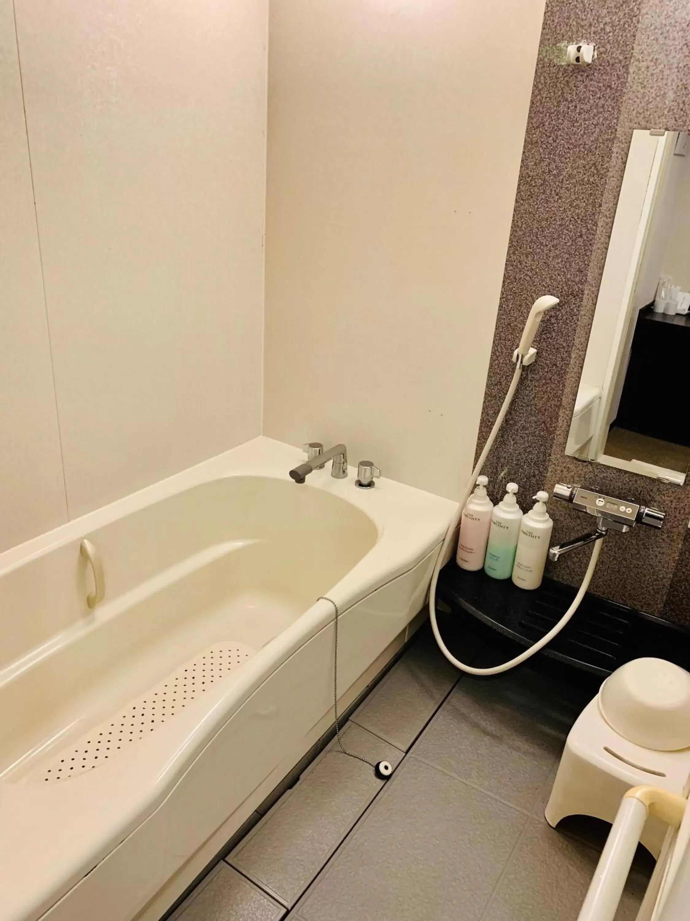 Bath, Bathroom in Hotel TRW