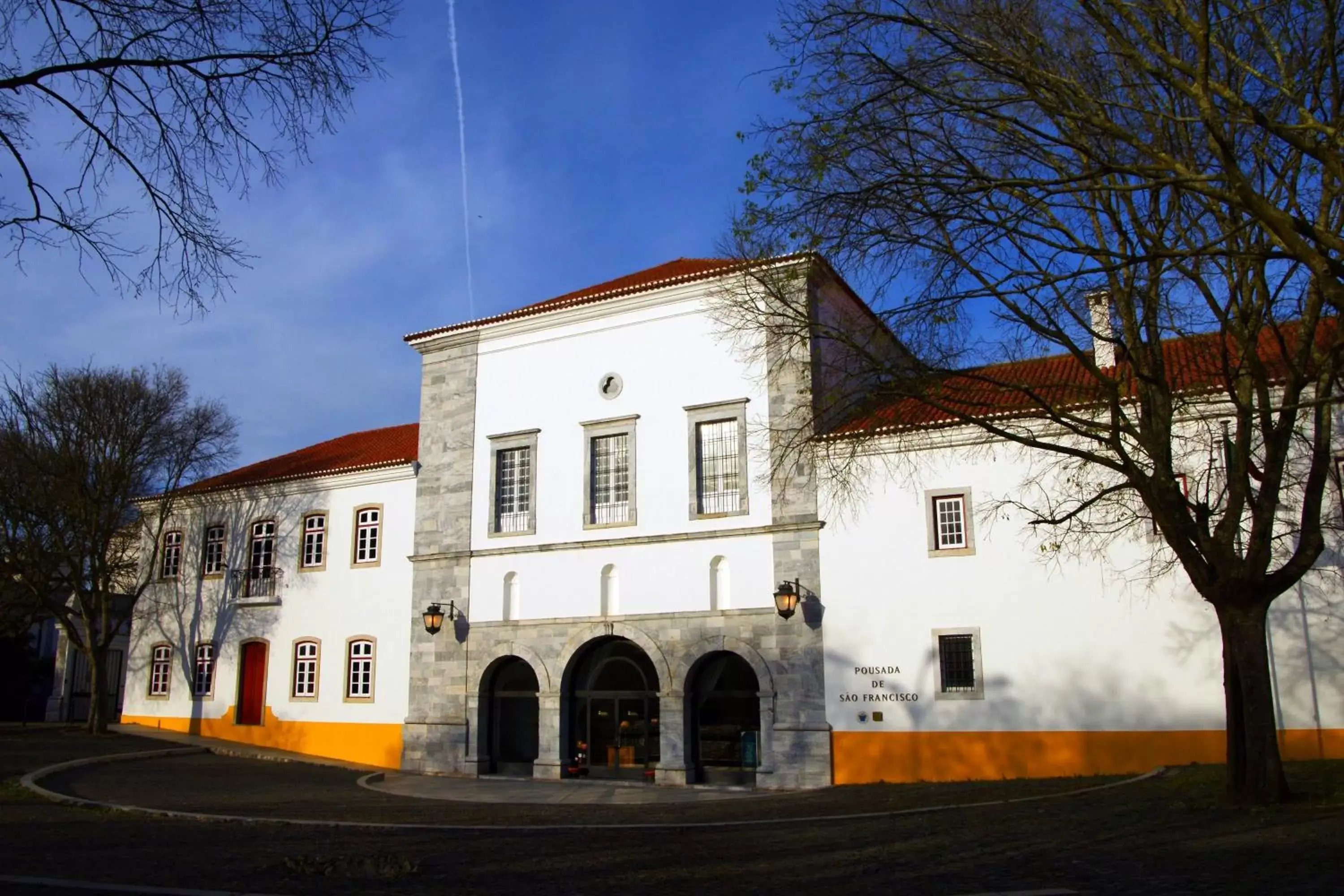 Facade/entrance, Property Building in Pousada Convento de Beja