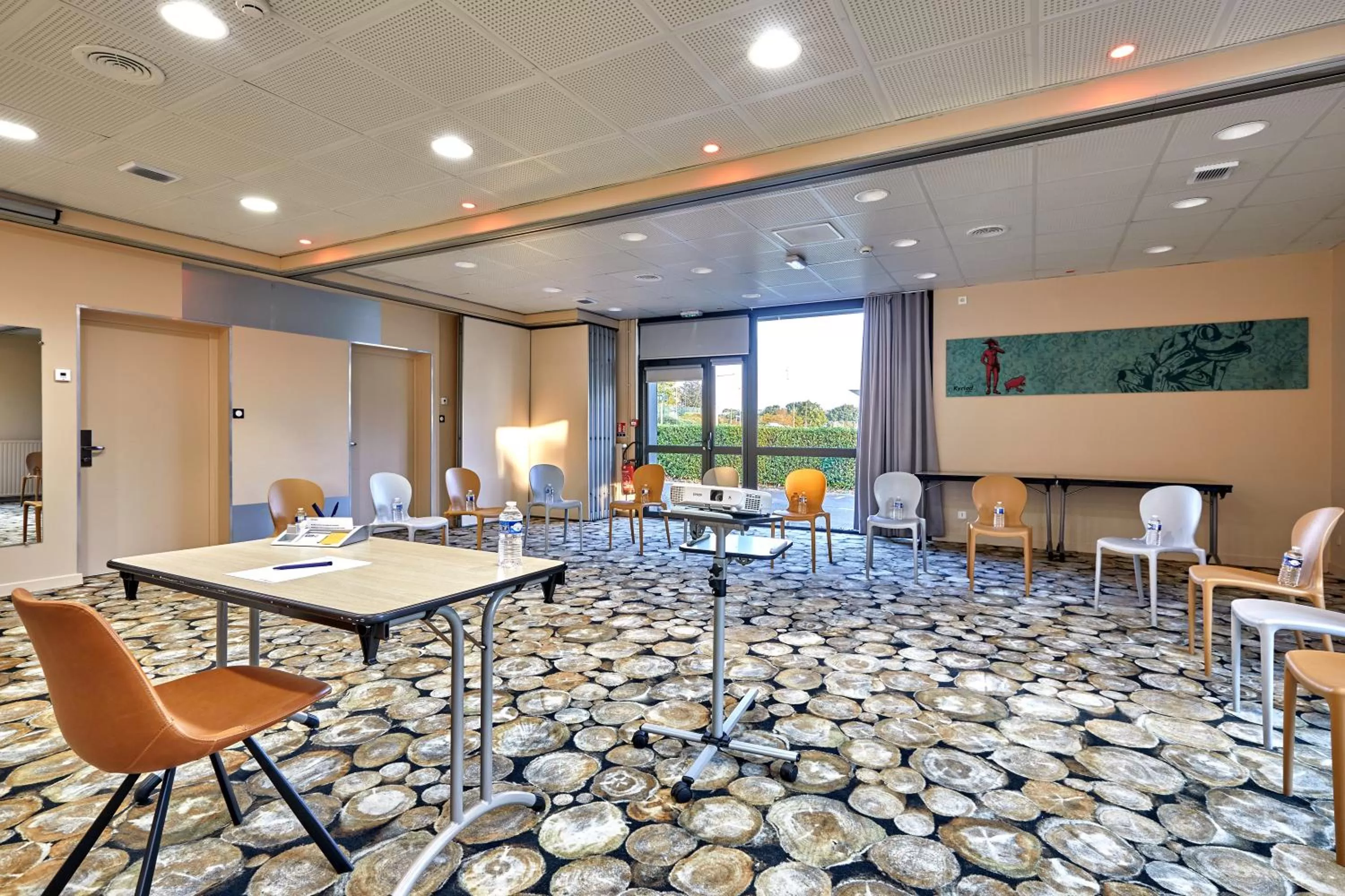 Business facilities in Kyriad La Roche Sur Yon