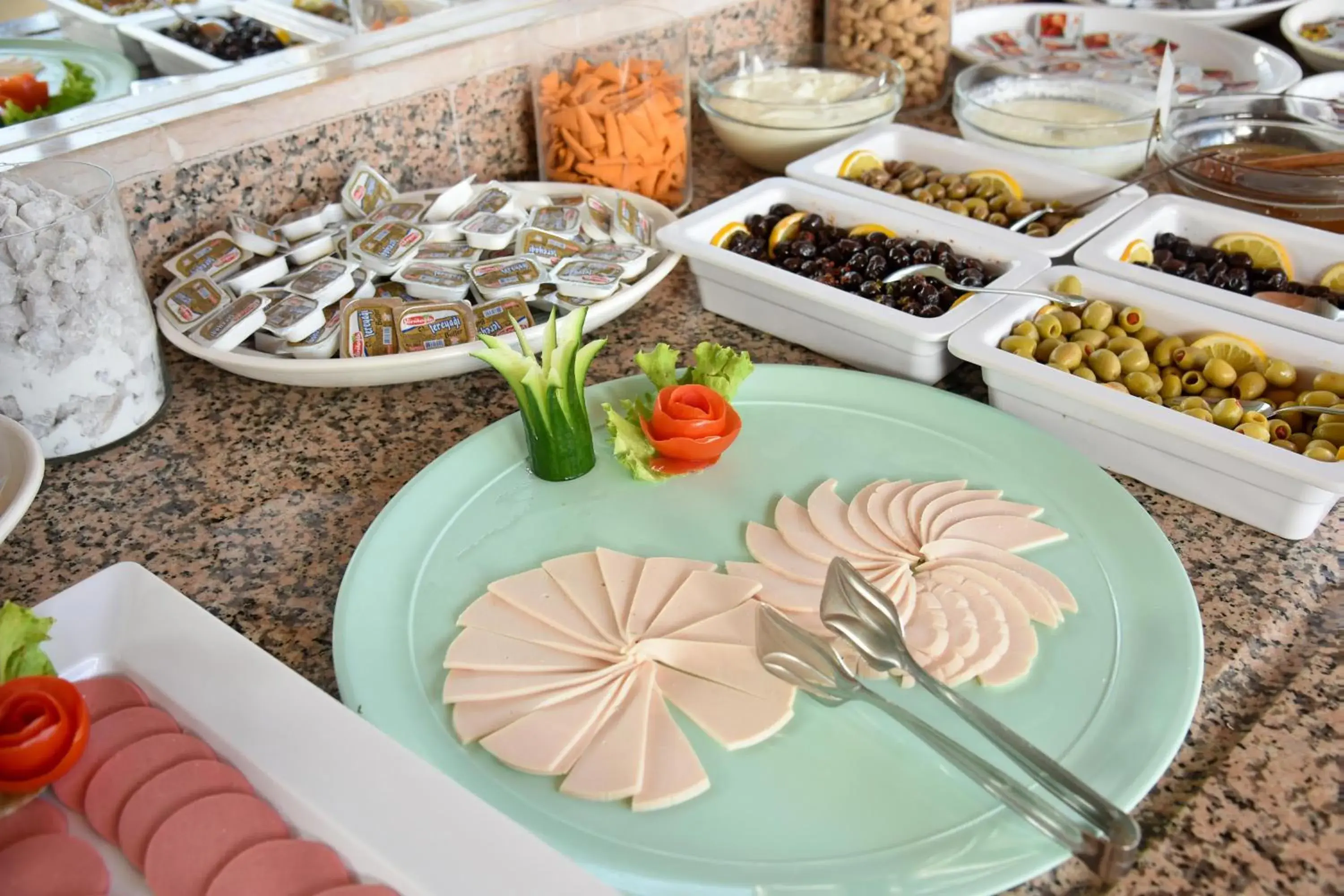 Food in Belcehan Deluxe Hotel