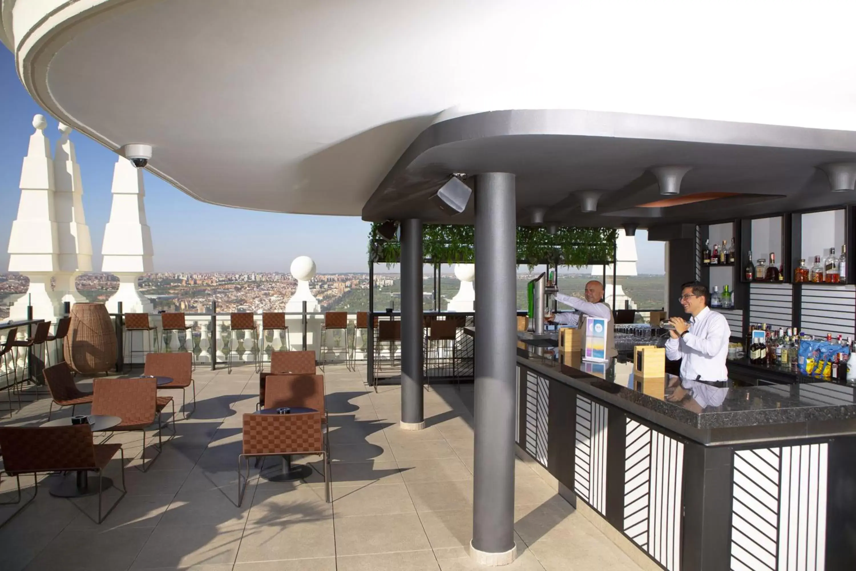 Balcony/Terrace, Restaurant/Places to Eat in Riu Plaza España