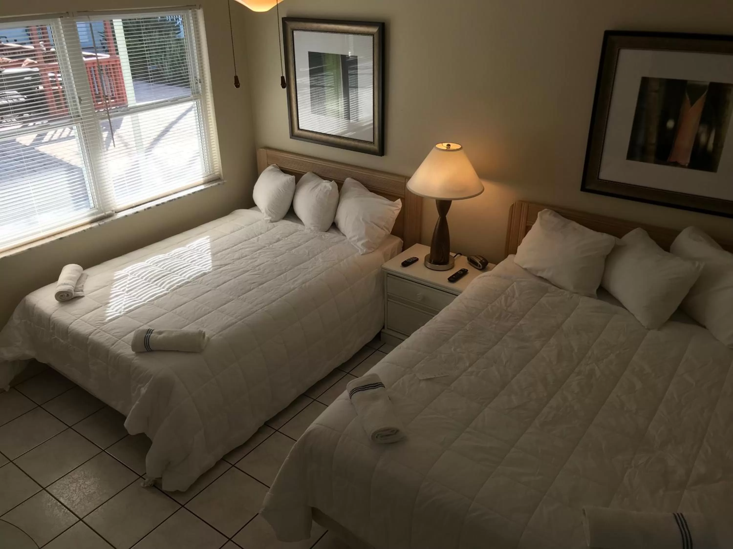 Bedroom, Bed in Miramar Resort