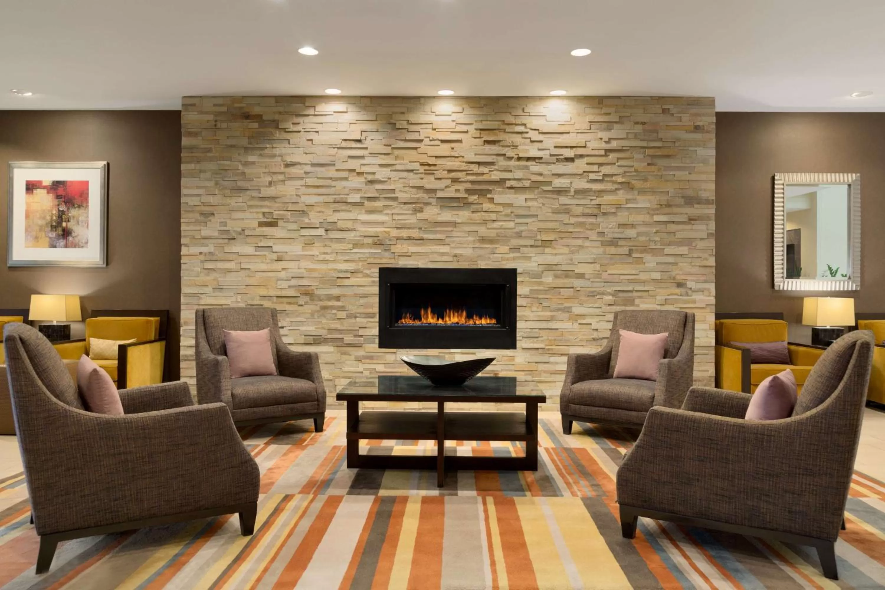 Lobby or reception in Embassy Suites by Hilton Chicago North Shore Deerfield
