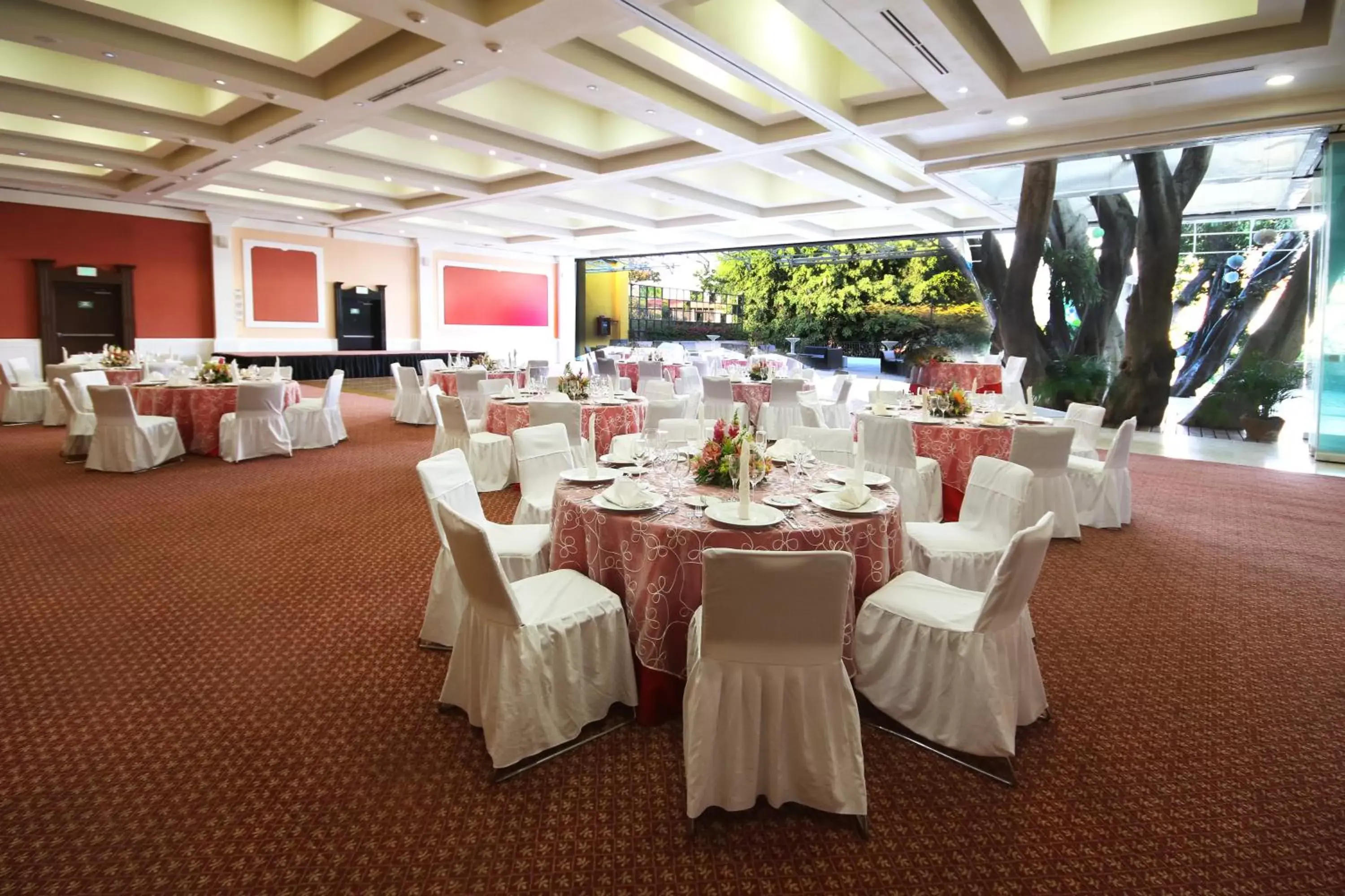 Banquet/Function facilities, Banquet Facilities in Holiday Inn Cuernavaca, an IHG Hotel