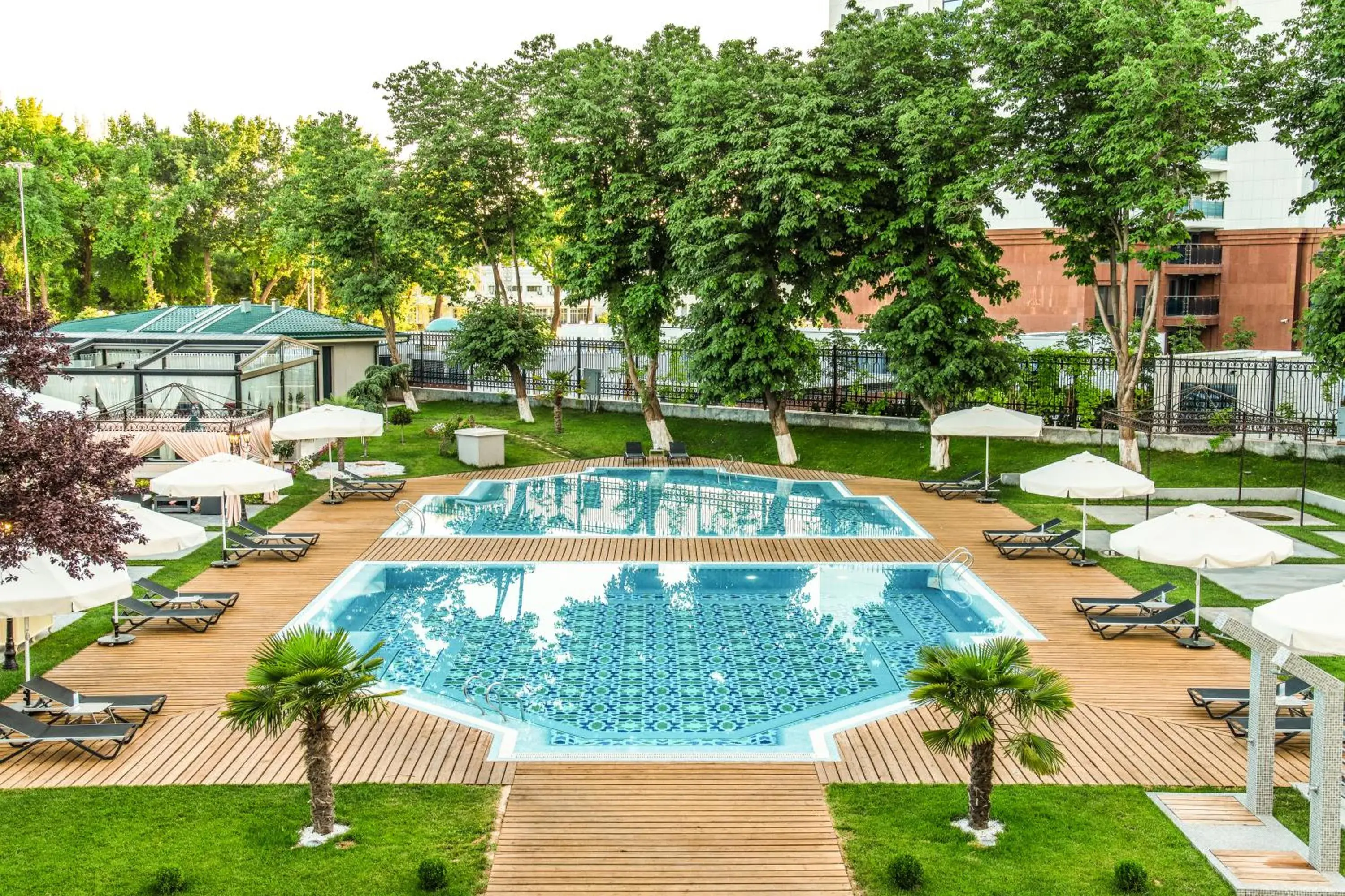 Pool view, Swimming Pool in City Palace Hotel