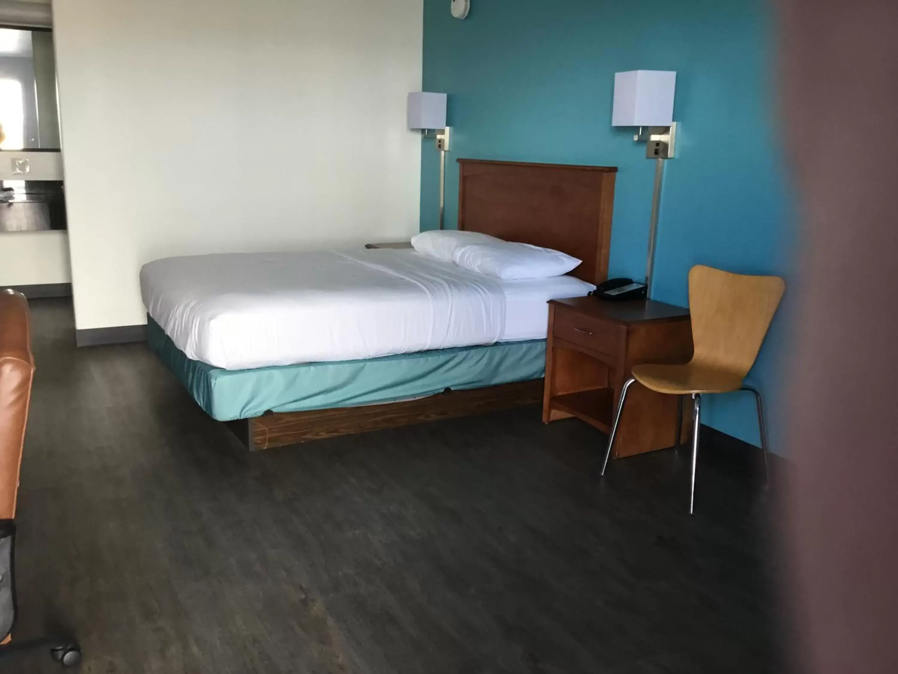 Bed in Motel 6-Baker City, OR