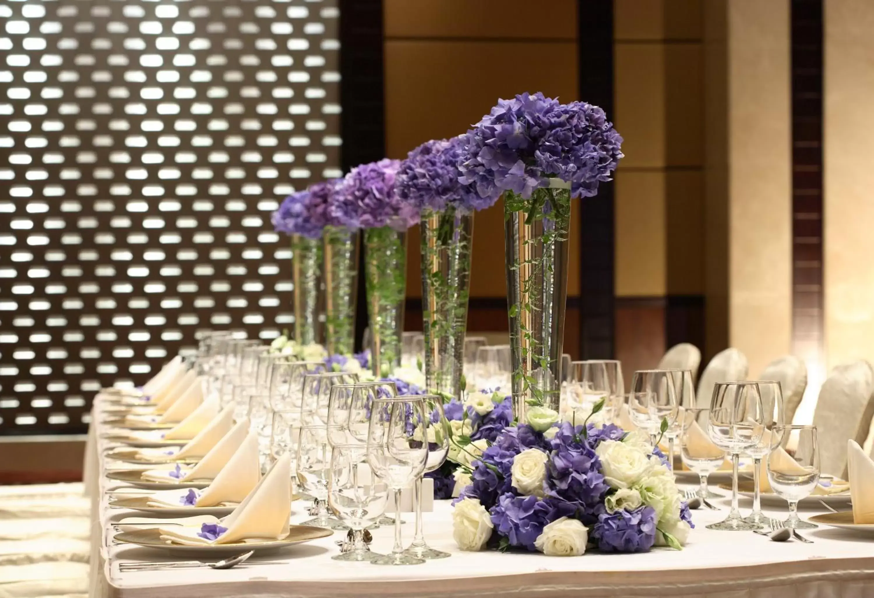 Meeting/conference room, Banquet Facilities in Crowne Plaza Beijing International Airport, an IHG Hotel