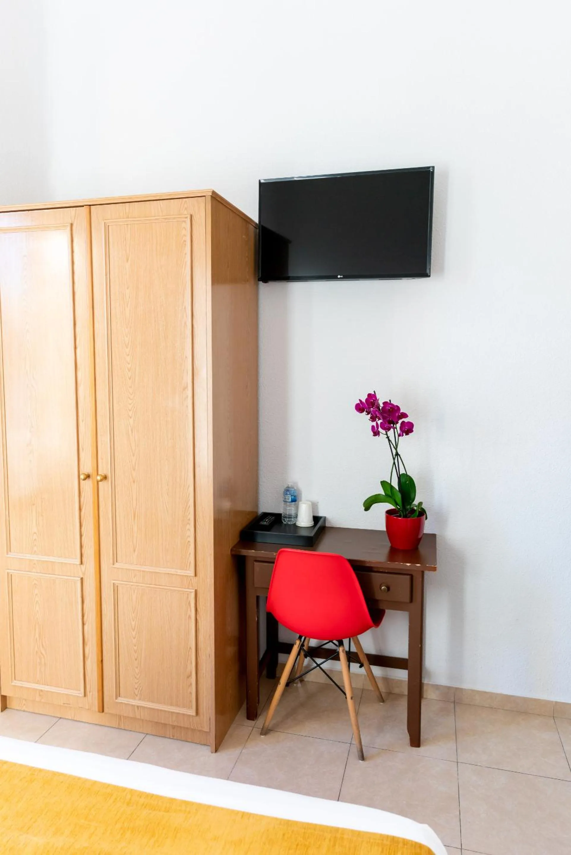 Bedroom in Hostal Josefina-Gran Vía