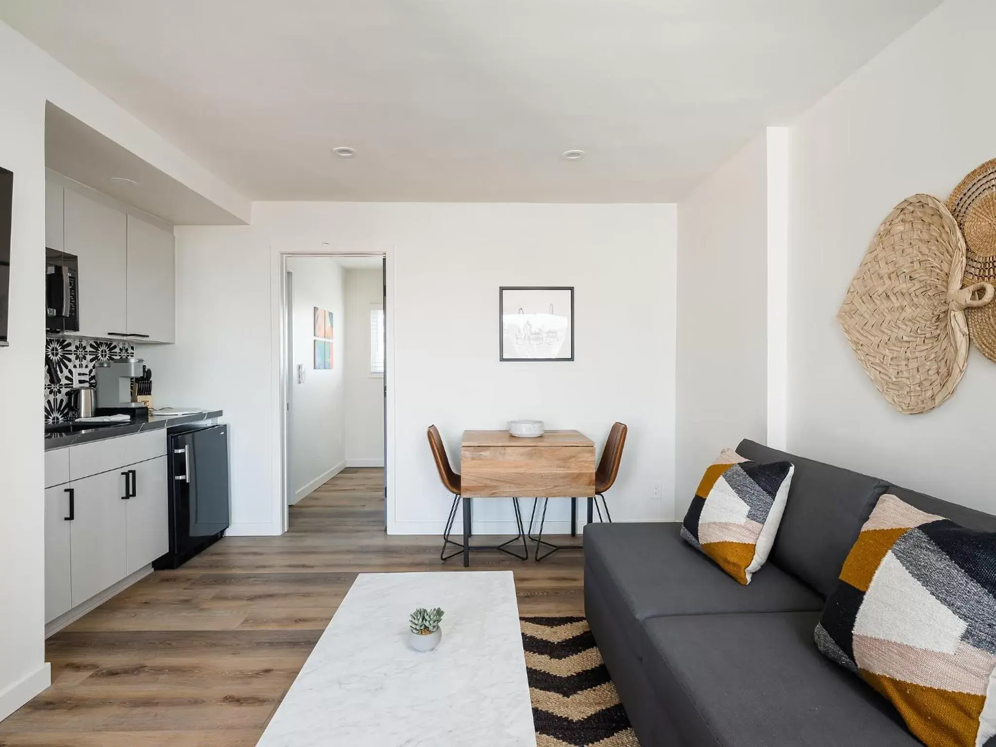 Living room, Seating Area in The Marbella