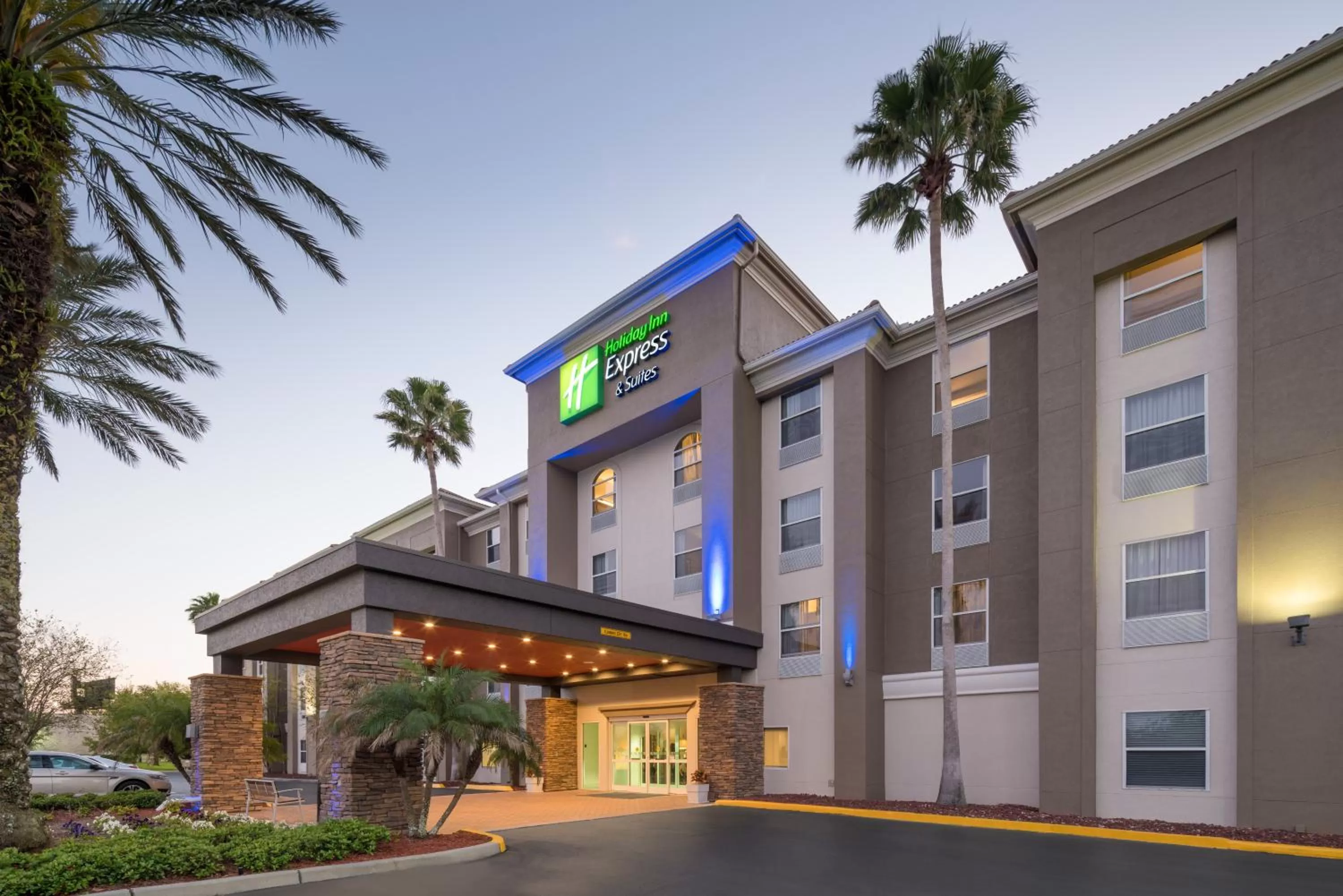 Property building in Holiday Inn Express & Suites Orlando International Airport by IHG