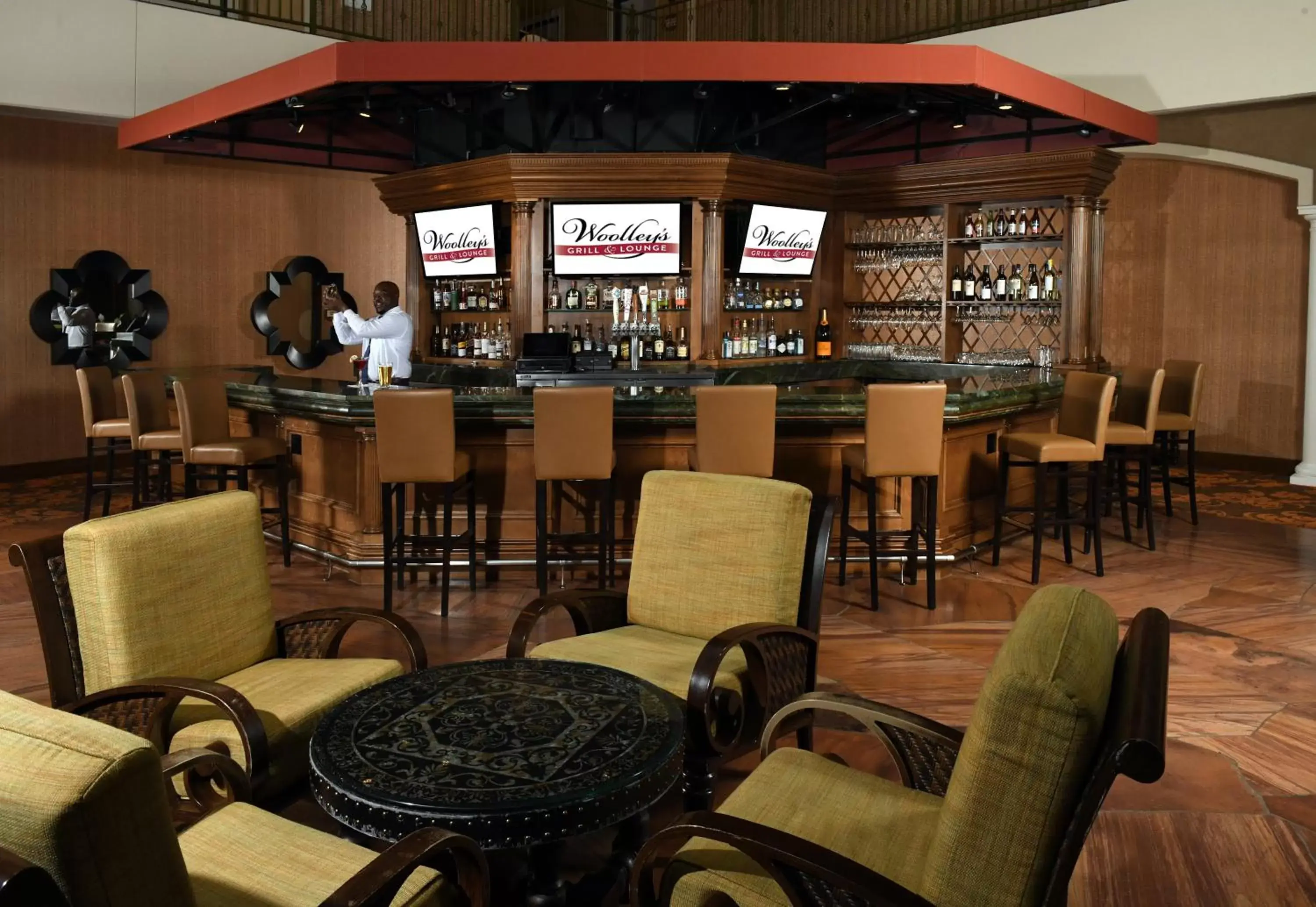 Restaurant/places to eat, Lounge/Bar in Woolley's Classic Suites Denver Airport
