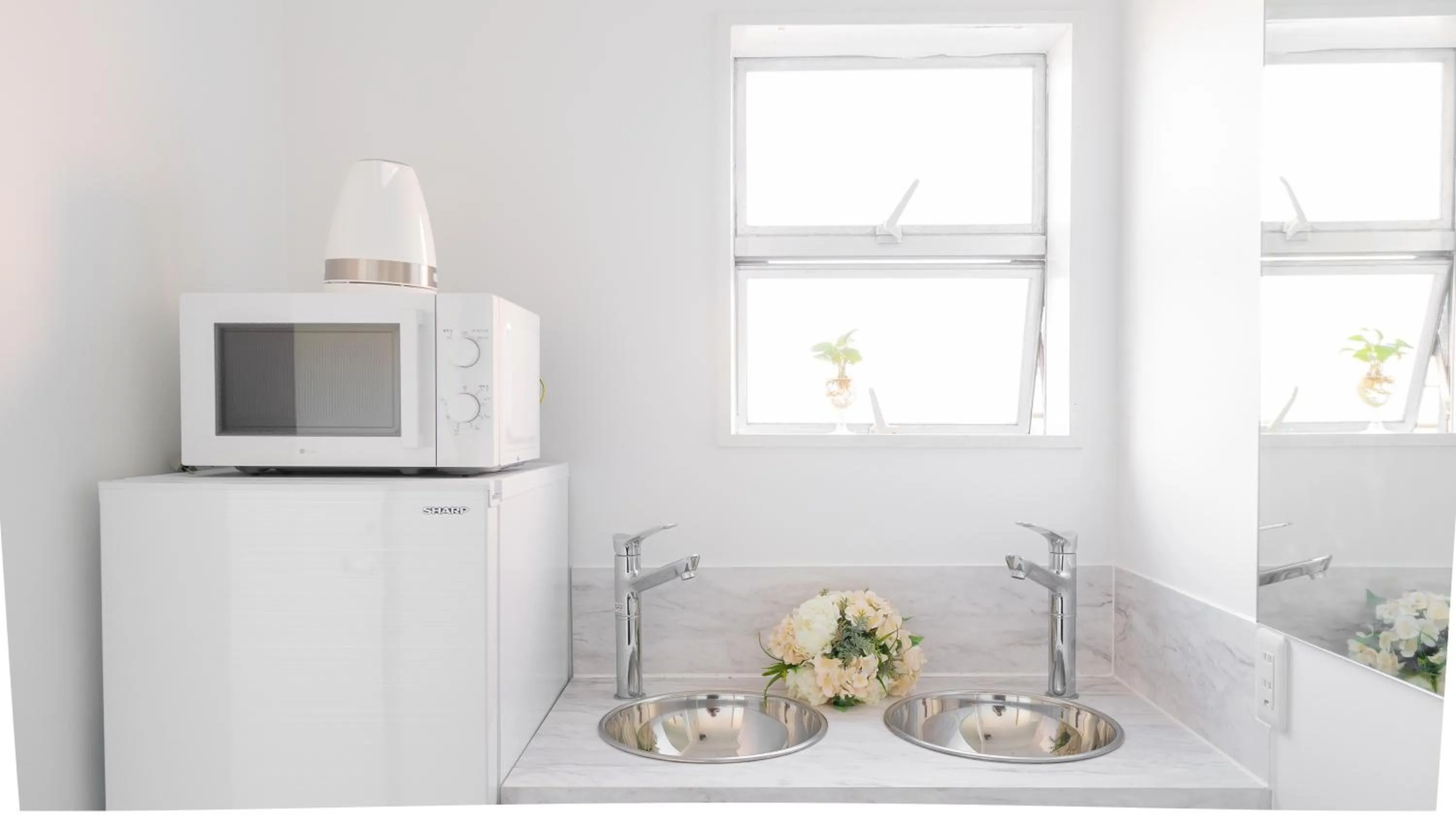 Photo of the whole room in Casa Blanca Guesthouse