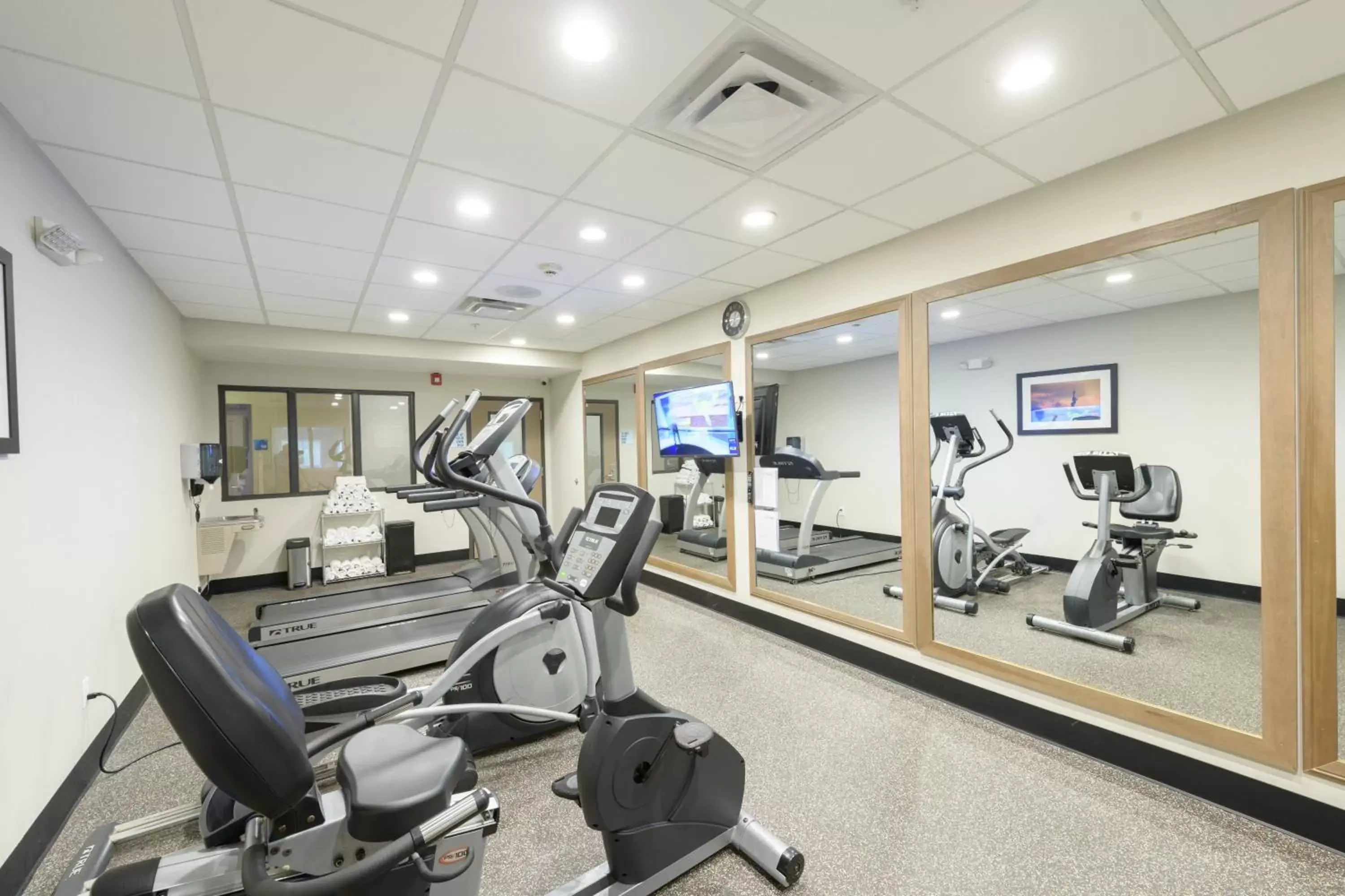 Swimming pool, Fitness Center/Facilities in Holiday Inn Express & Suites Jamestown, an IHG Hotel