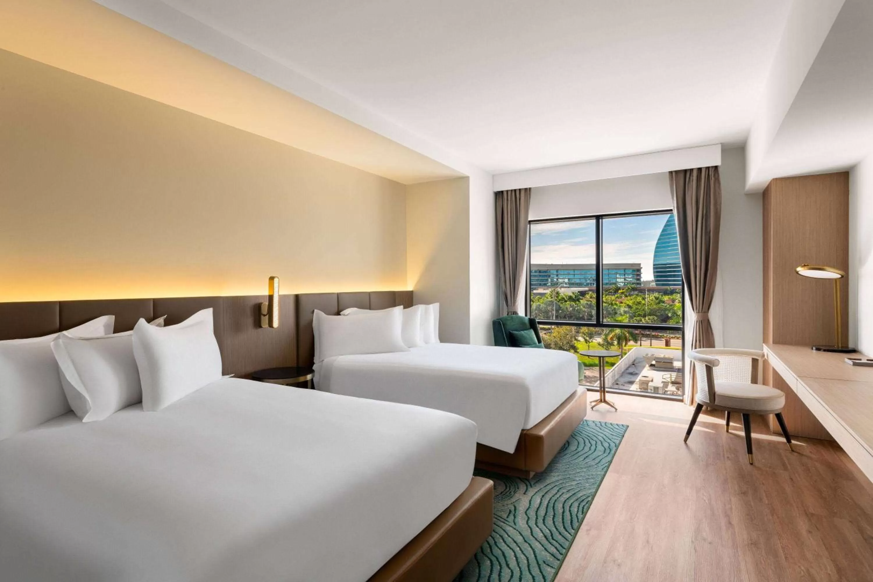 Photo of the whole room, Bed in Dolce by Wyndham Hollywood