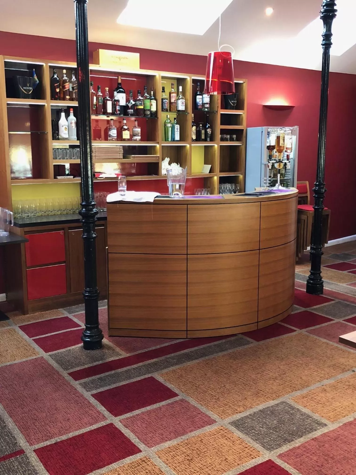 Restaurant/places to eat in Malvina House Hotel