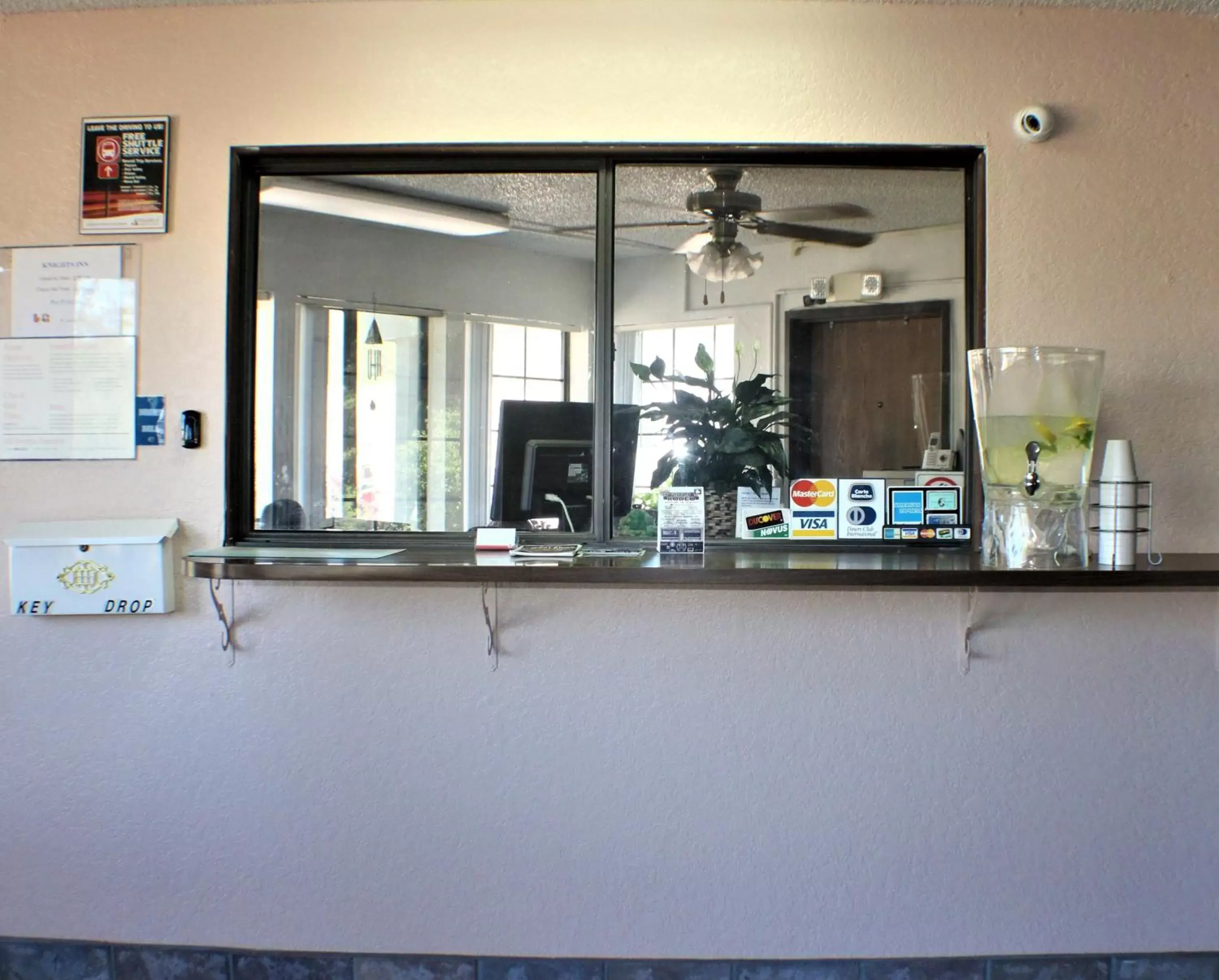 Lobby or reception in Knights Inn Payson Lobby or reception in Knights Inn Payson
