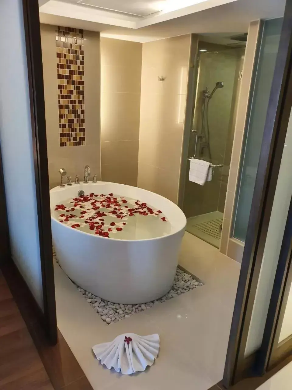 Bathroom in Chiangmai Grandview Hotel & Convention Center - SHA Extra Plus