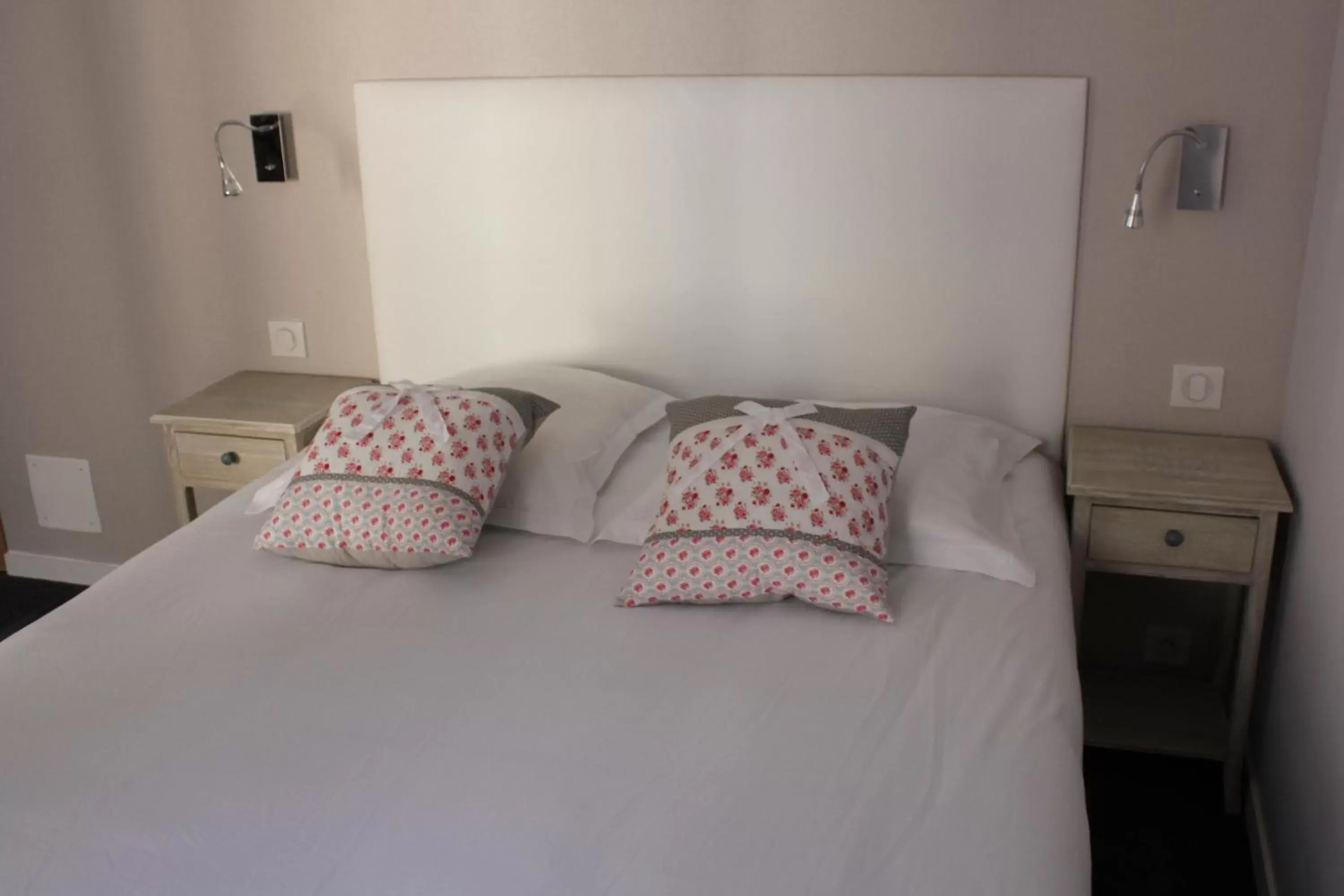 Bed in Hôtel Central