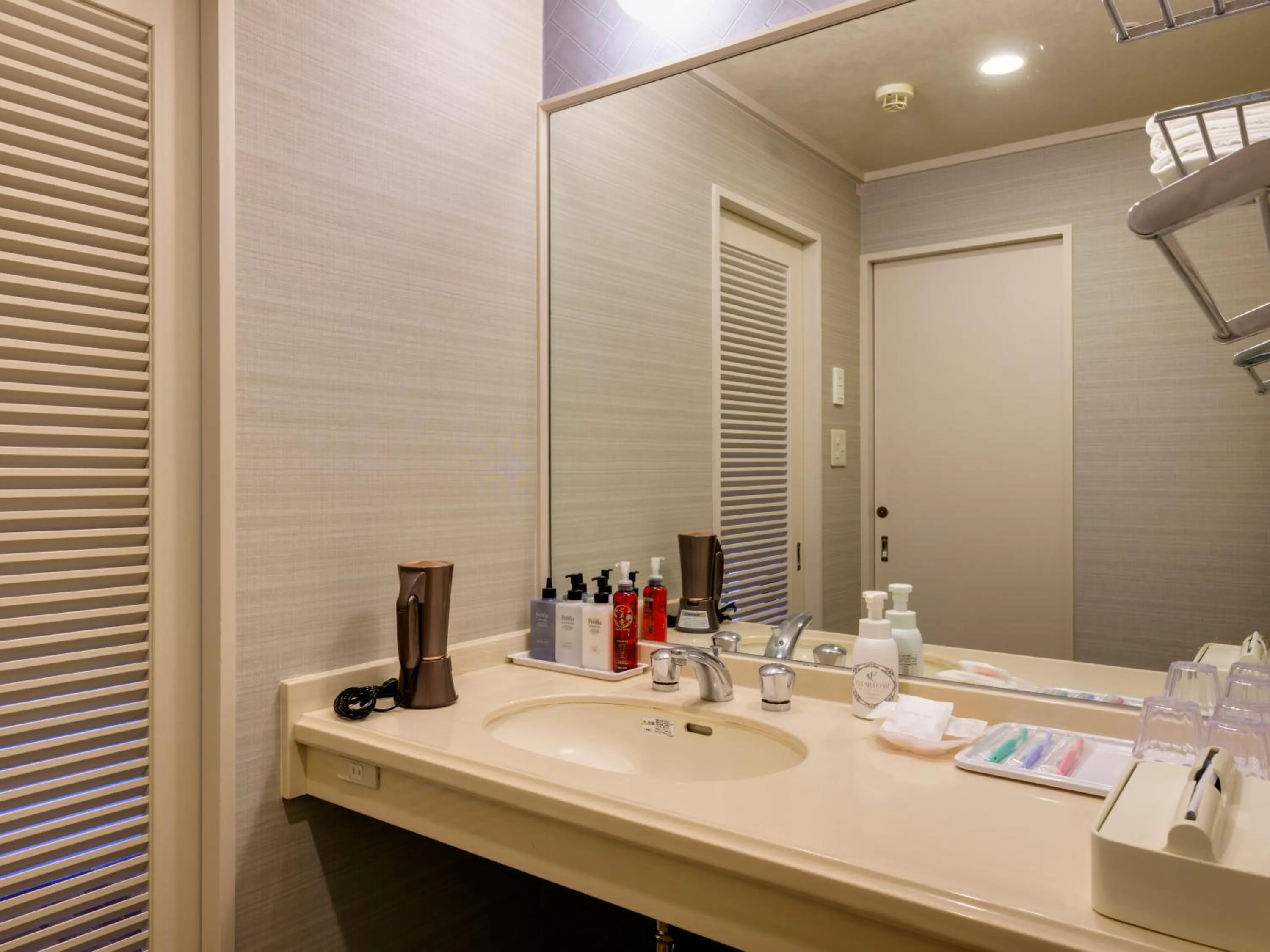 Photo of the whole room in Ito Hotel Juraku