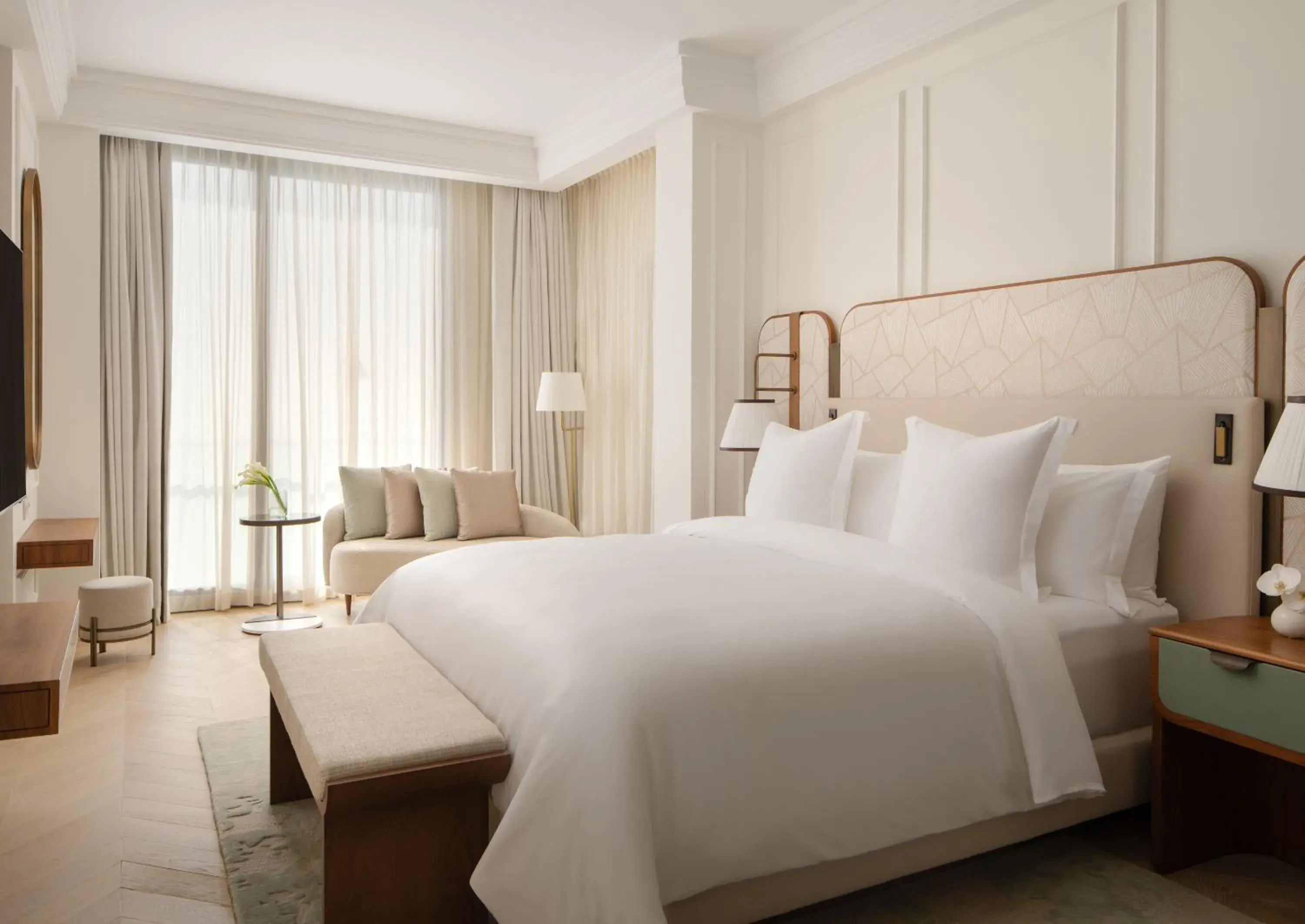 Bed in Four Seasons Resort and Residences at The Pearl - Qatar