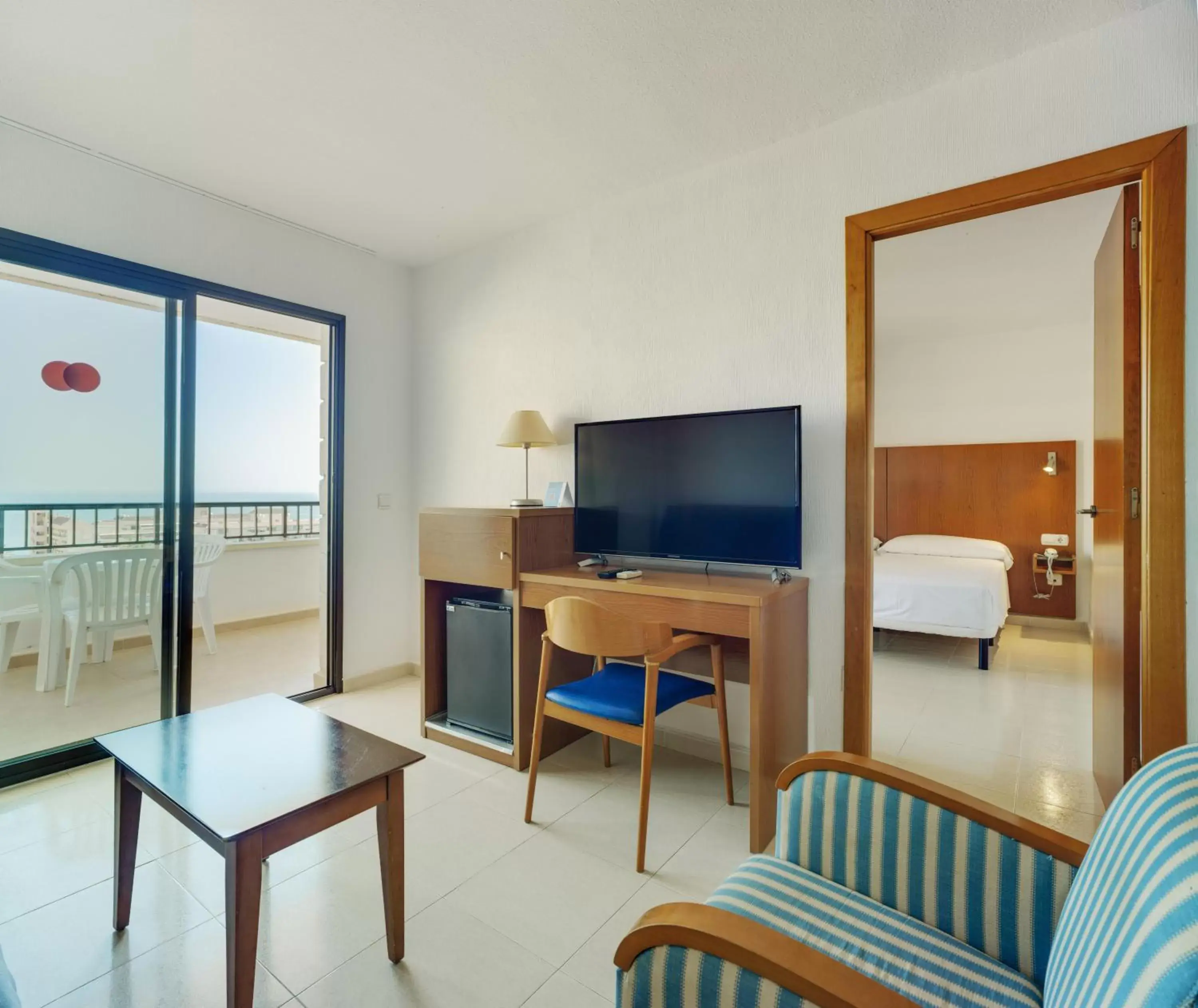 Photo of the whole room, TV/Entertainment Center in Hotel Playas de Torrevieja