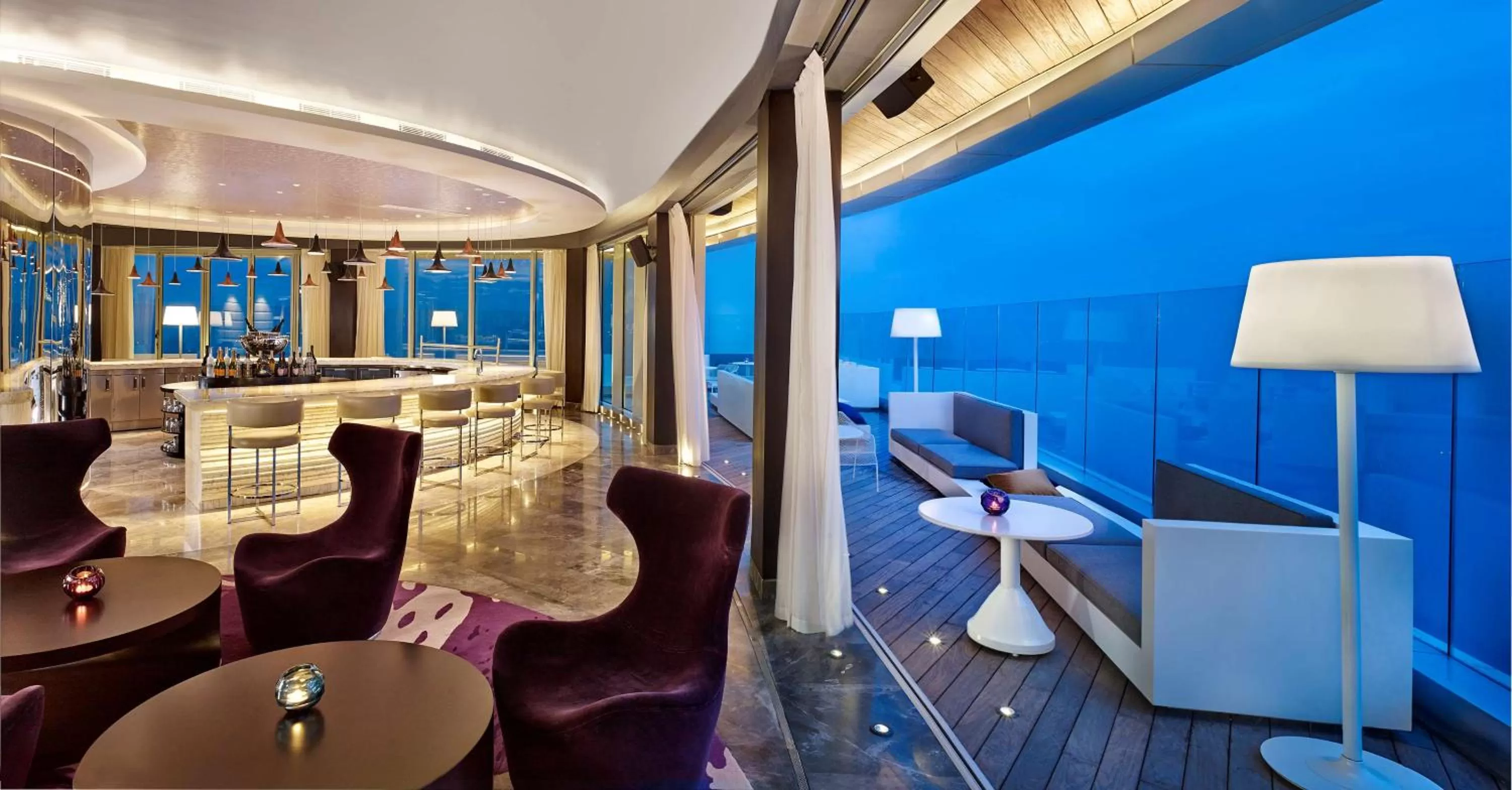 Lounge or bar in Hyatt Regency Istanbul Atakoy