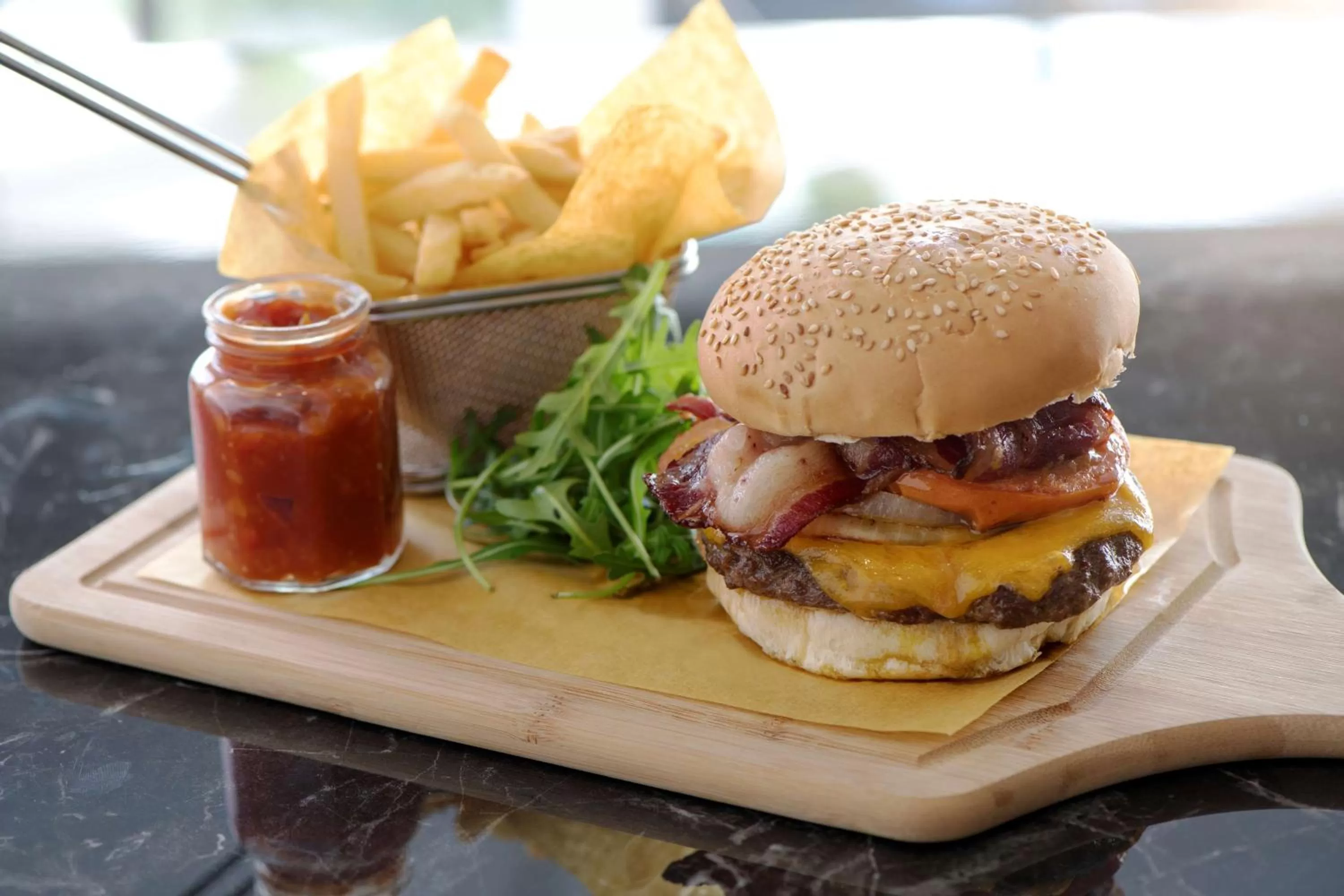 Restaurant/places to eat in Radisson Blu Hotel, Beirut Verdun