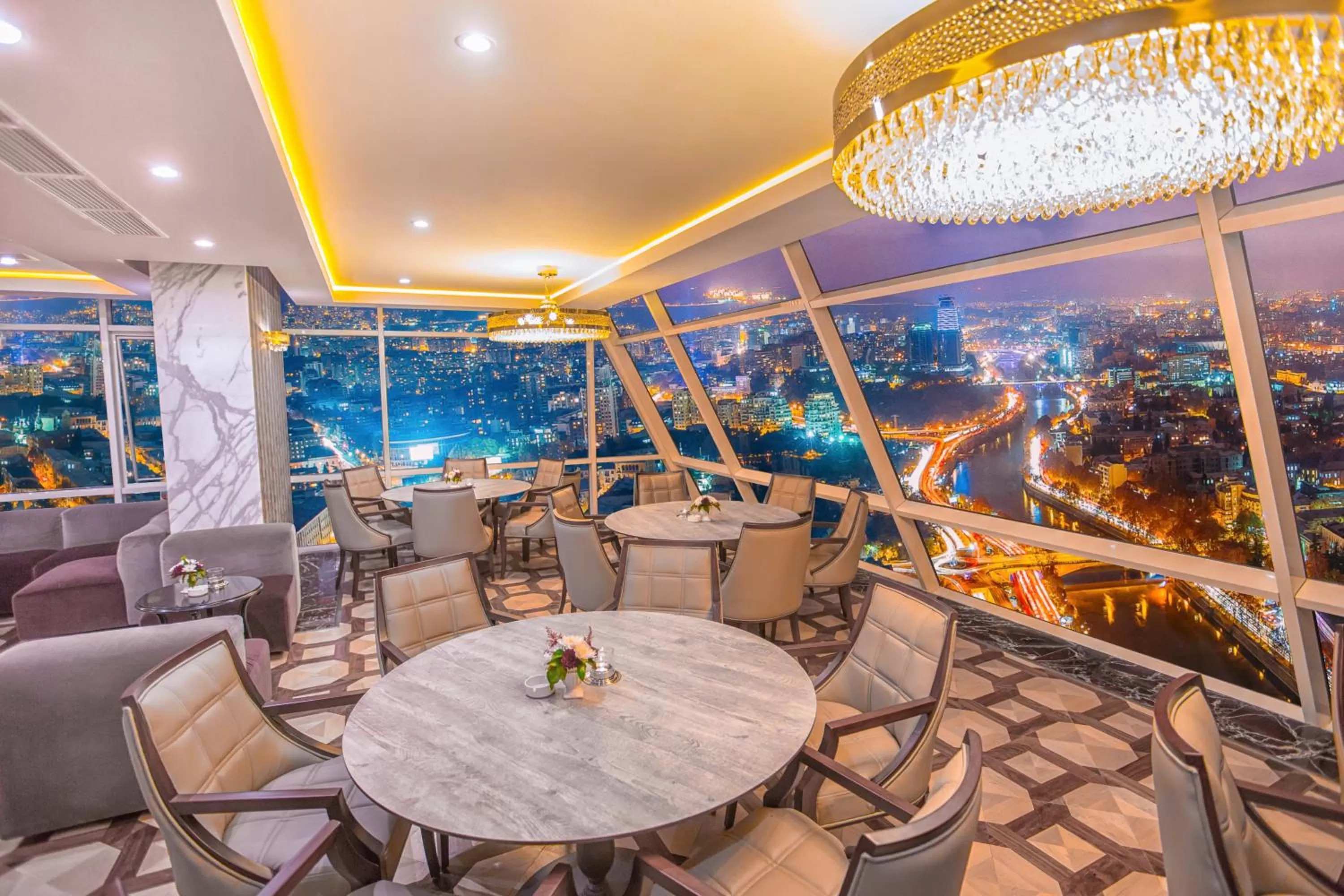 Lounge or bar in The Biltmore Tbilisi Hotel