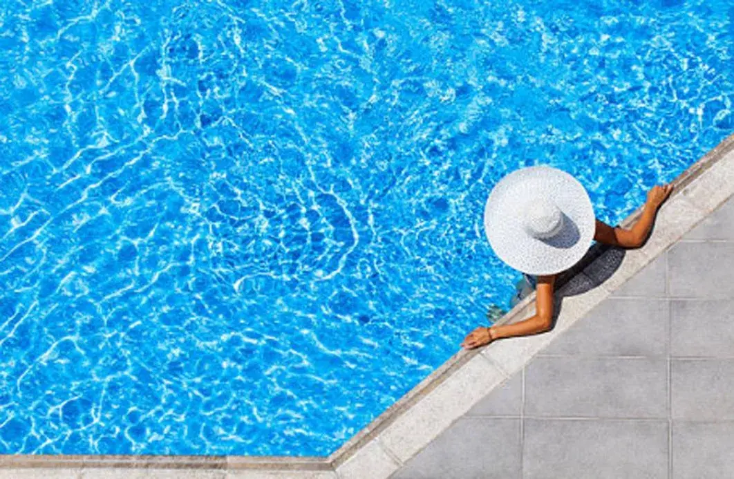 Swimming Pool in Hotel Los Delfines