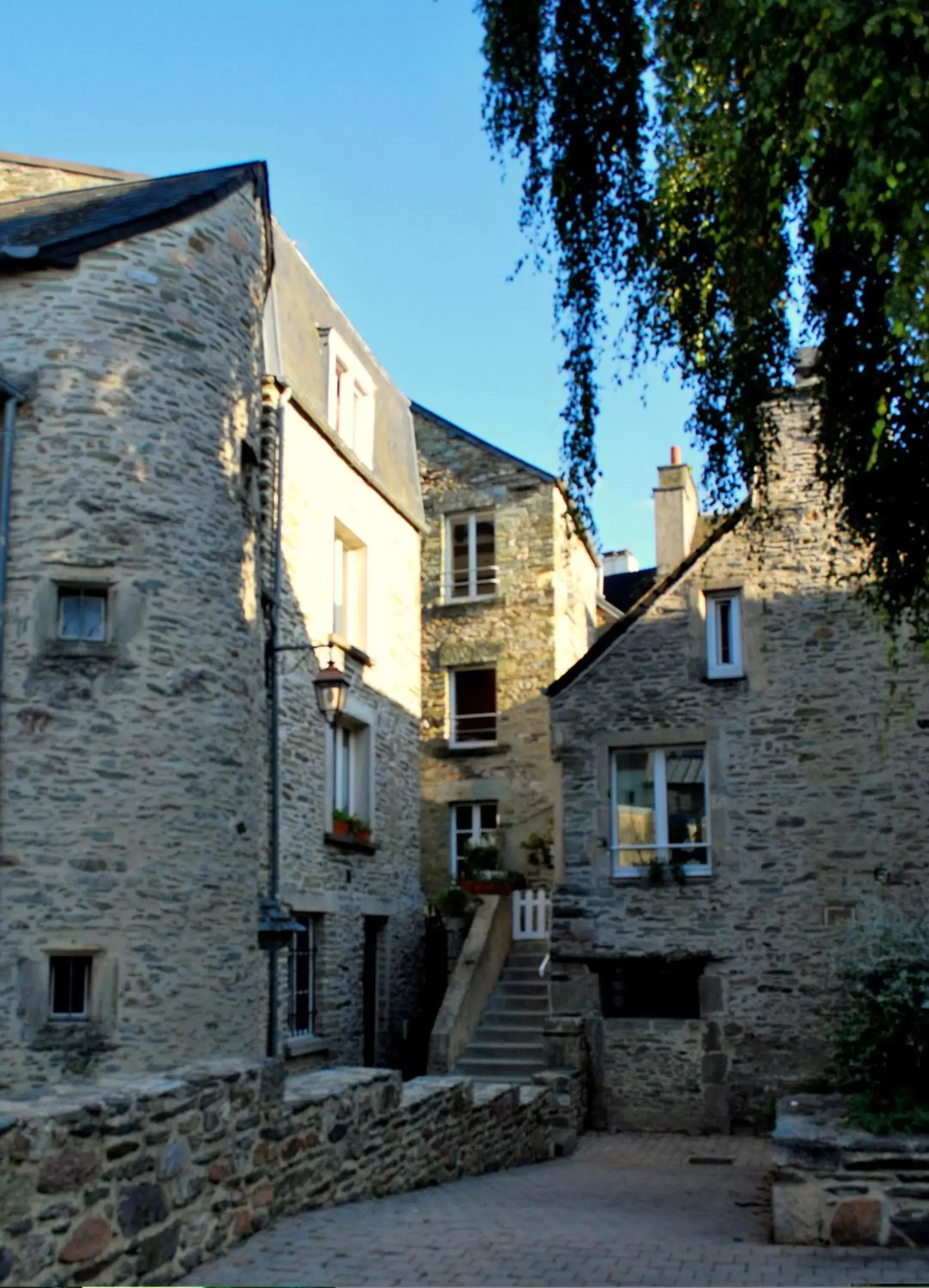 Nearby landmark, Property Building in ibis Cherbourg La Glacerie