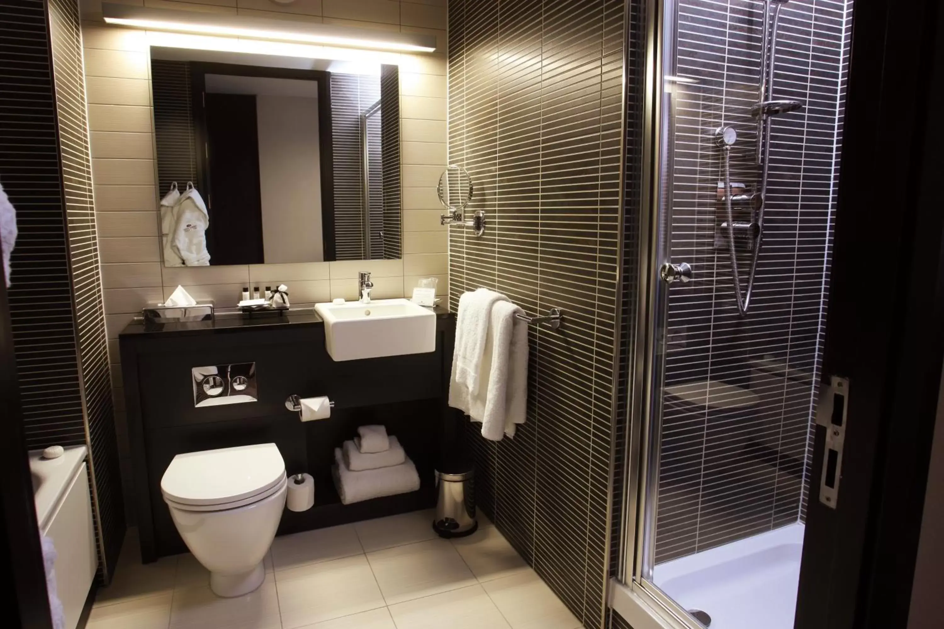 Bathroom in Crowne Plaza Birmingham City, an IHG Hotel