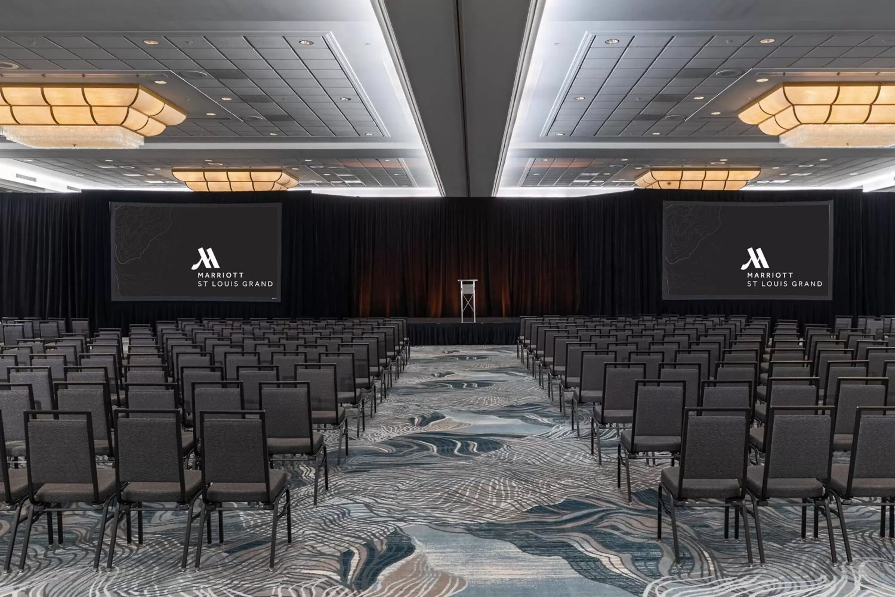 Meeting/conference room in Marriott St. Louis Grand