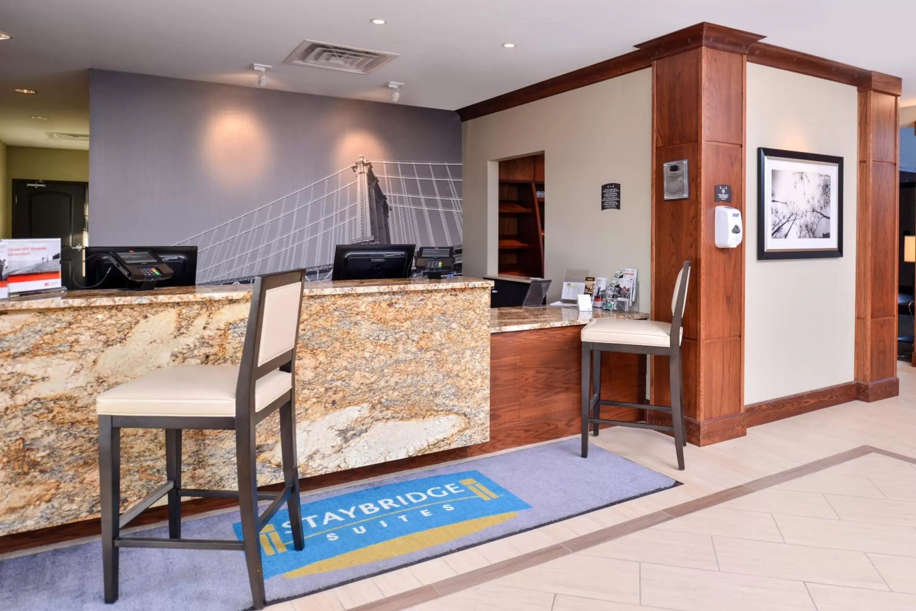 Property building, Lobby/Reception in Staybridge Suites Rochester, an IHG Hotel