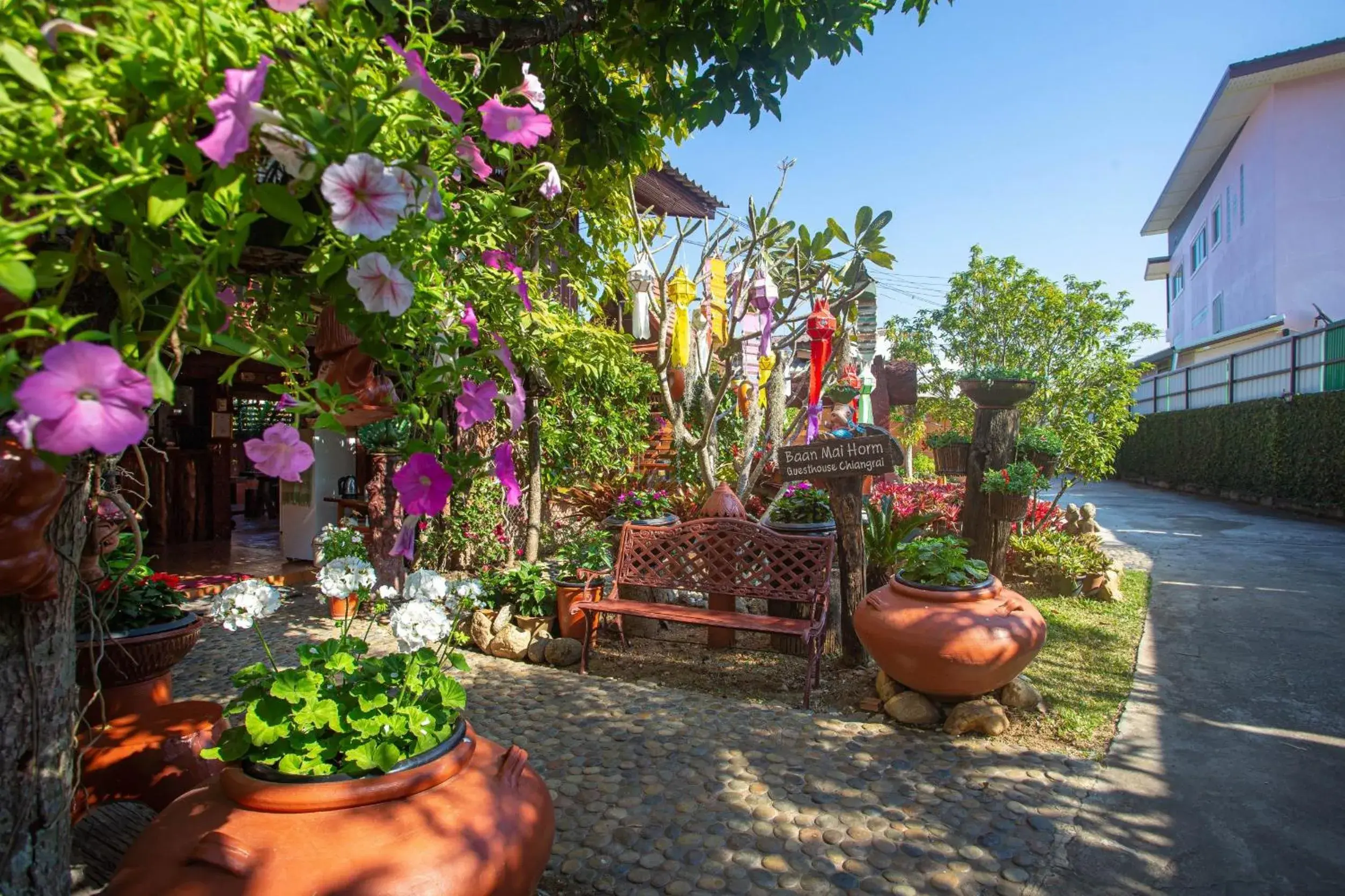 Garden in Baan Maihorm Guesthouse