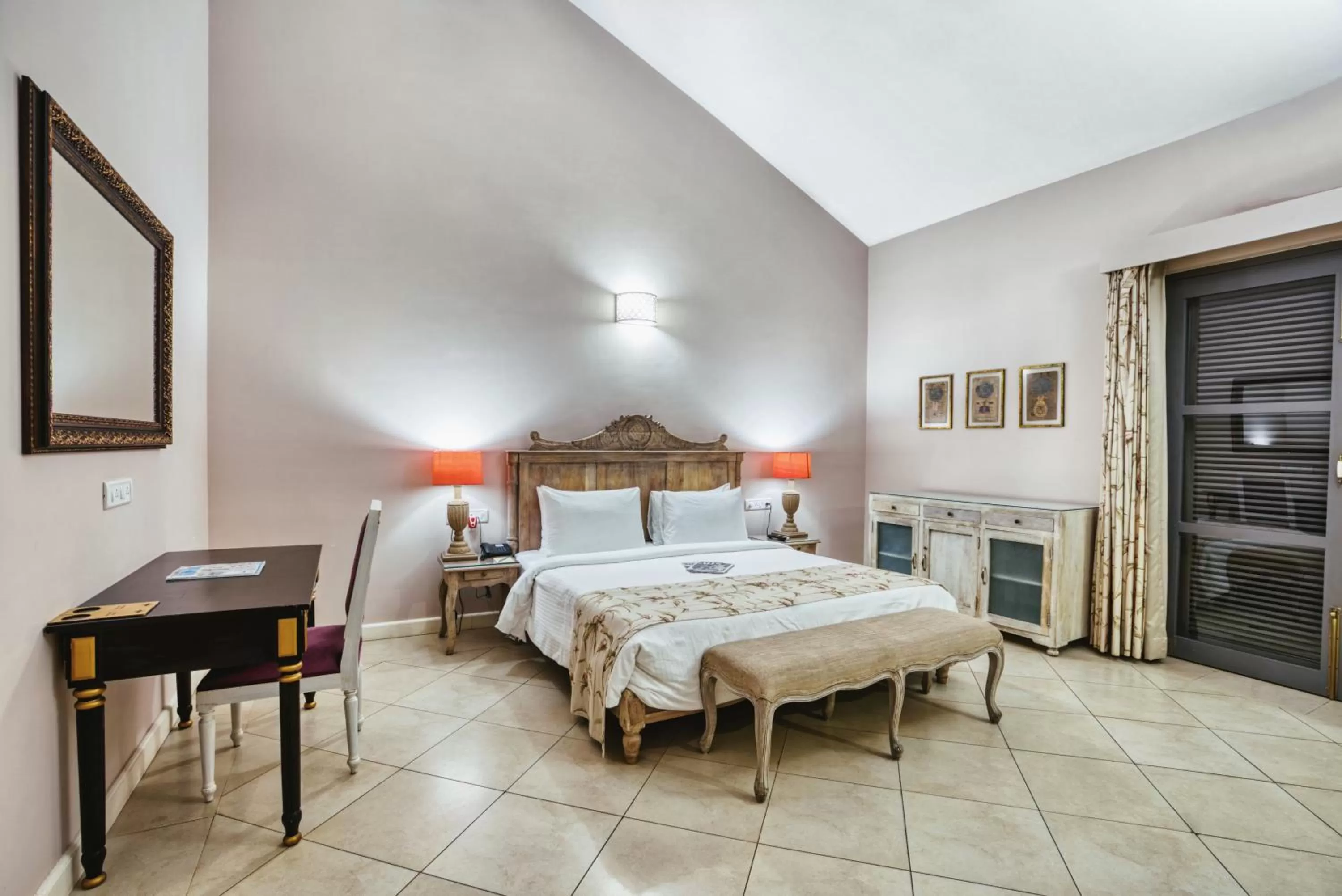 Bedroom, Bed in The Source At Sula