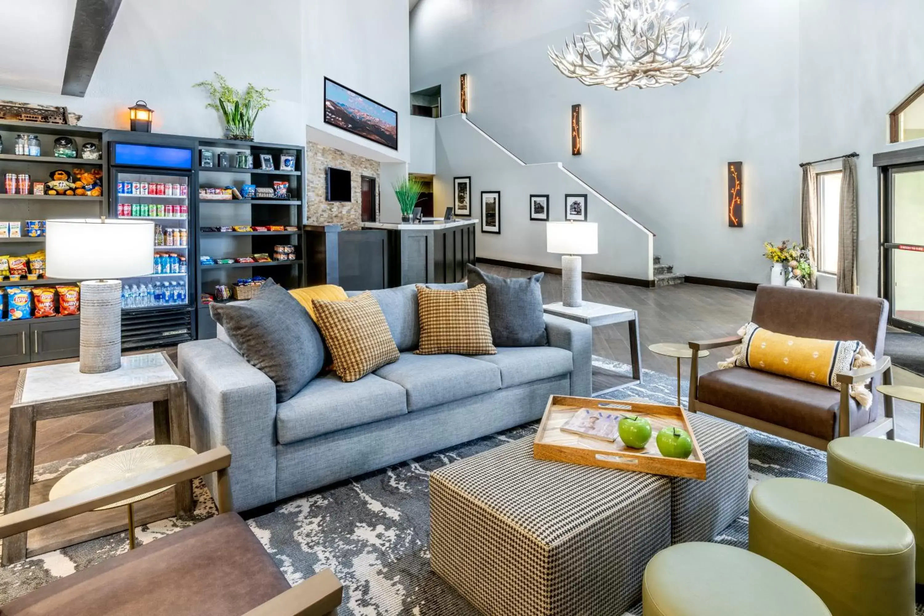 Lobby or reception, Seating Area in Best Western Plus Eagle-Vail Valley