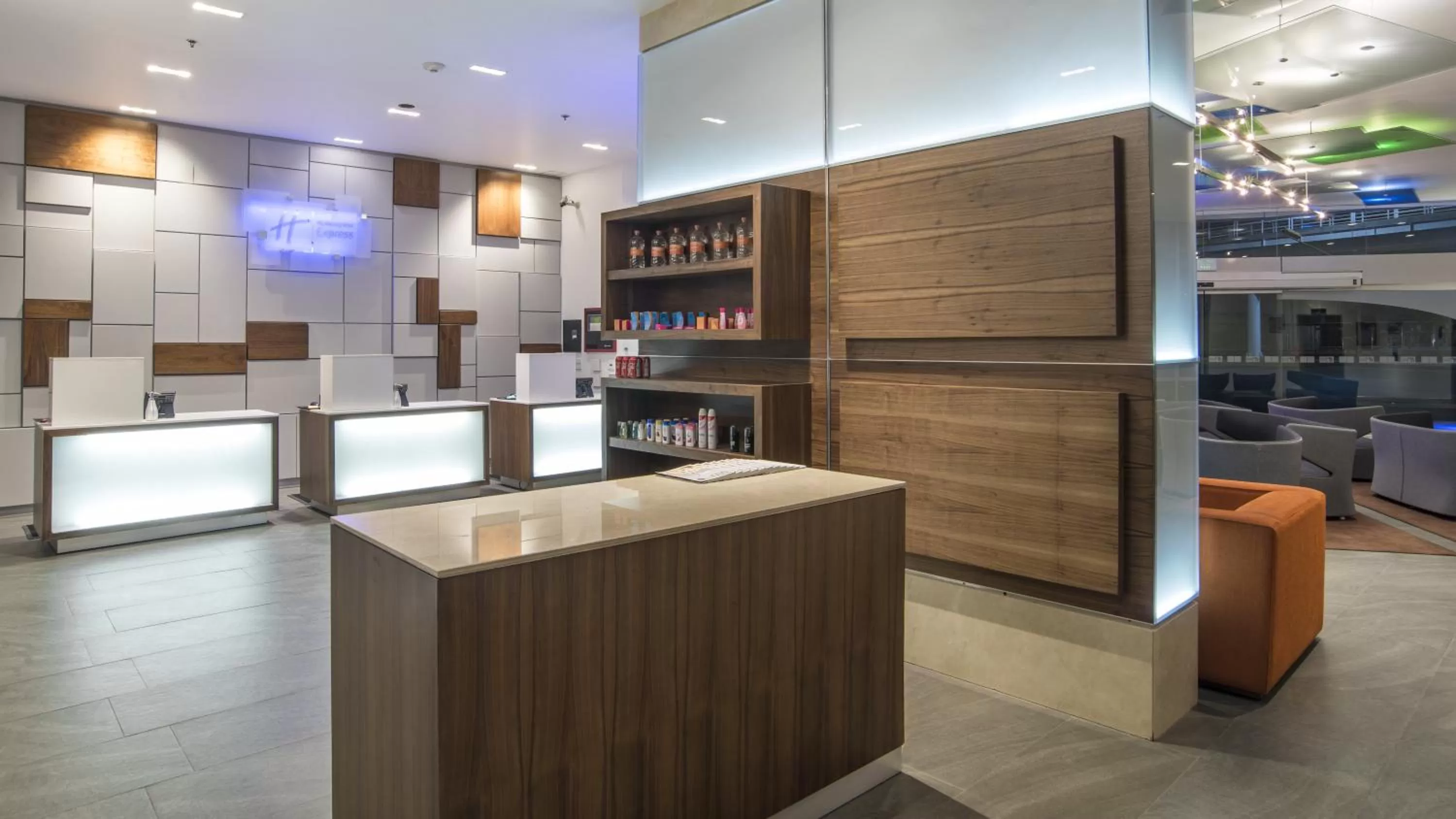 Property building in Holiday Inn Express Puebla by IHG