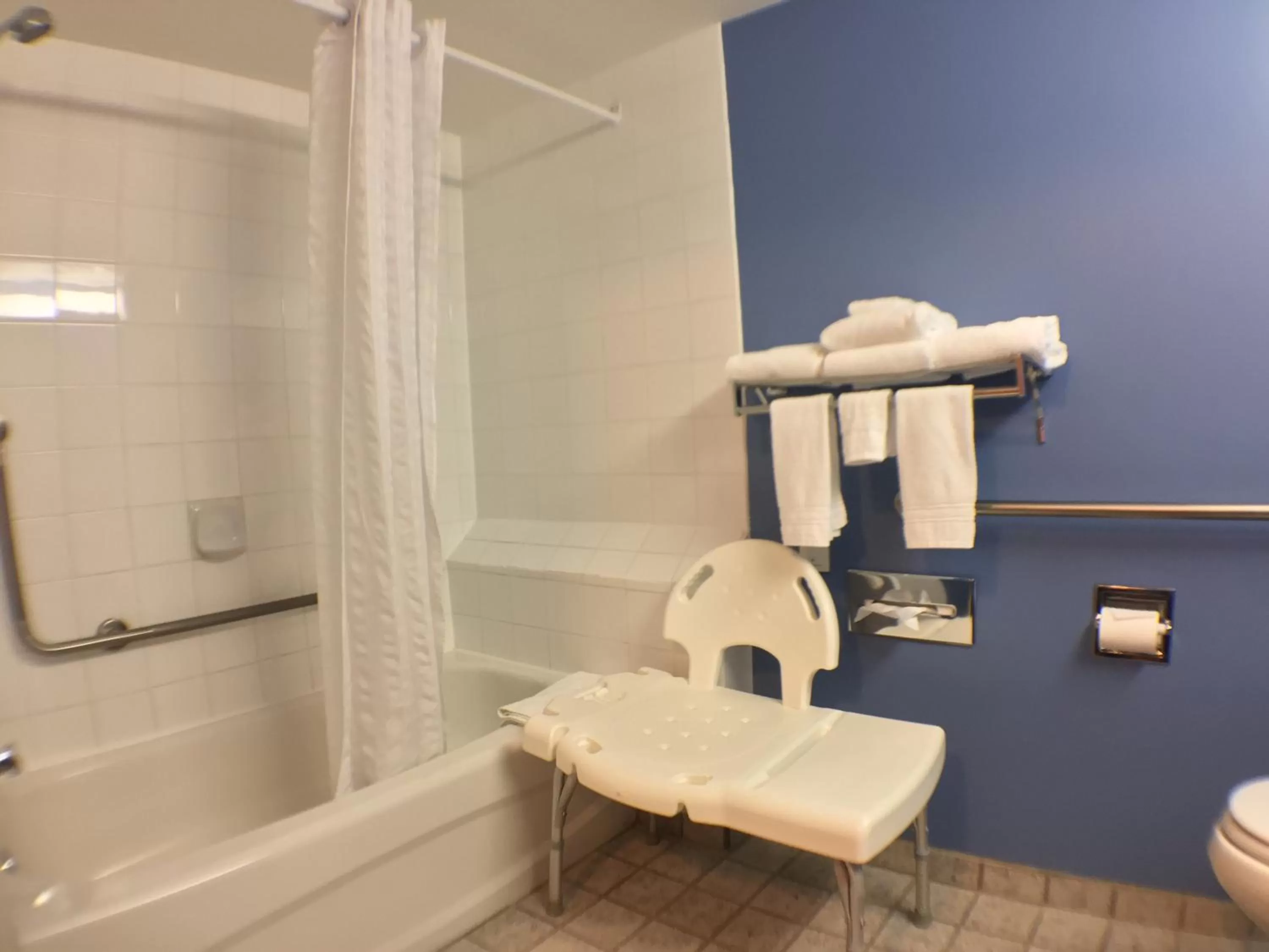 Super 8 by Wyndham Fort Frances