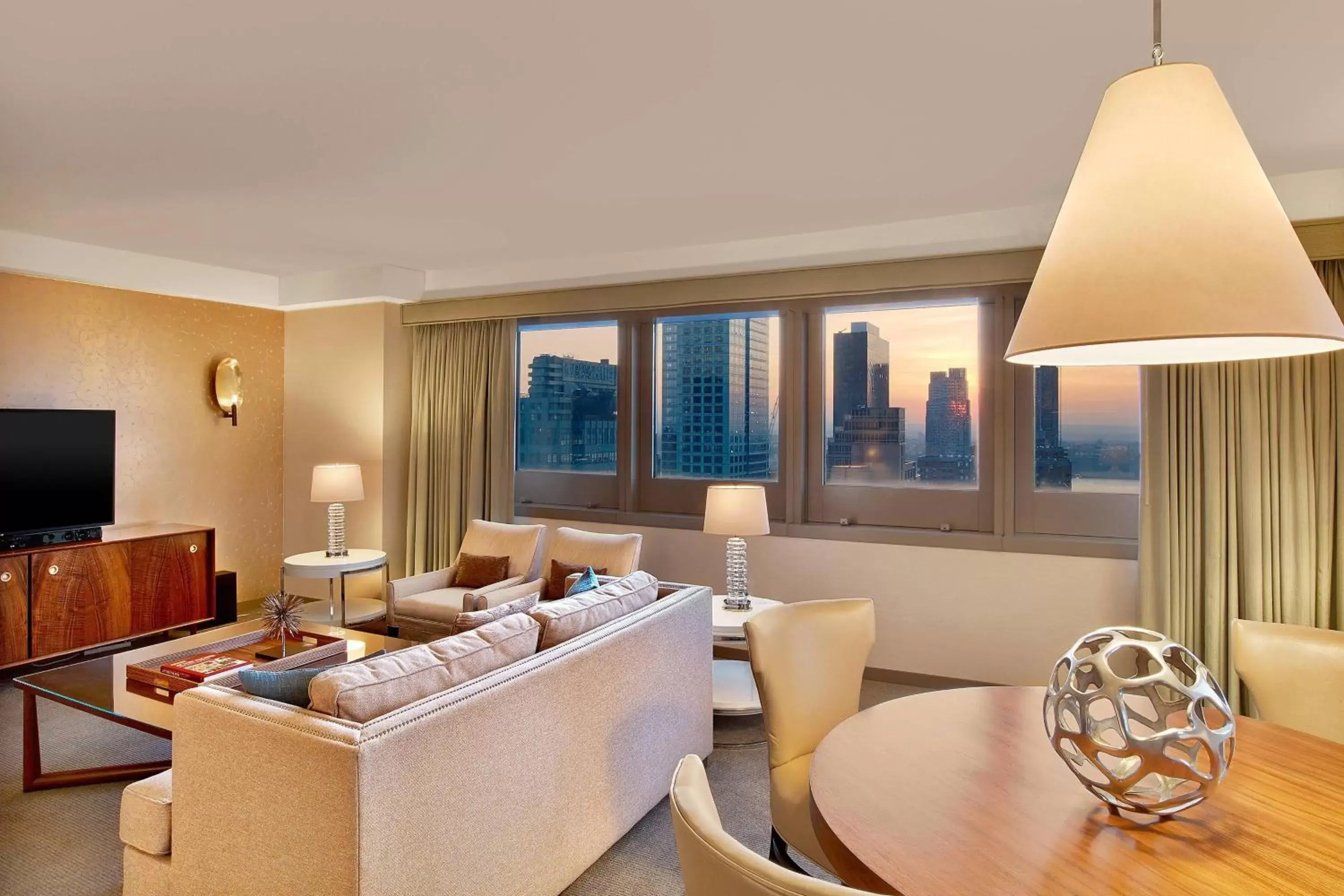Bedroom, Seating Area in The Westin New York at Times Square