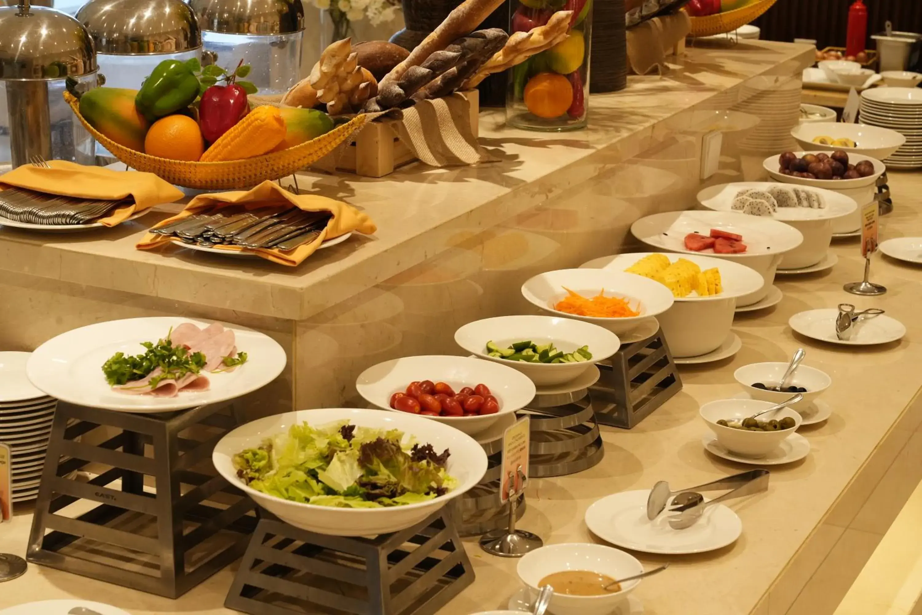 Buffet breakfast, Food in Grand Cititel Hanoi Hotel