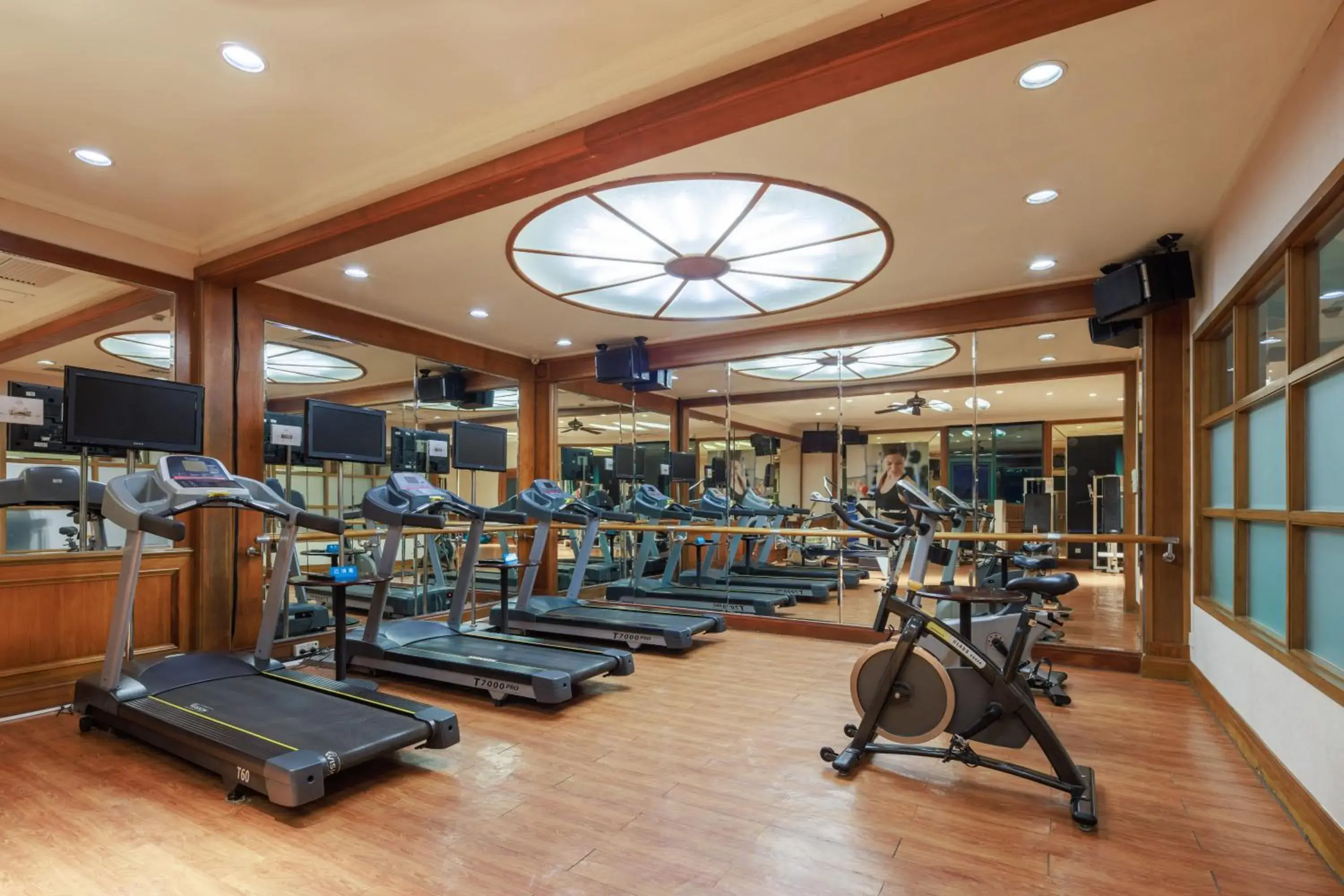 Fitness centre/facilities, Fitness Center/Facilities in Grand Noble Hotel Dongguan